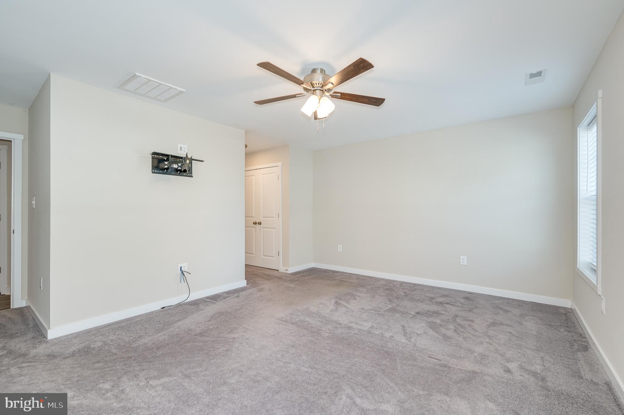 STONEY RIDGE - Residential