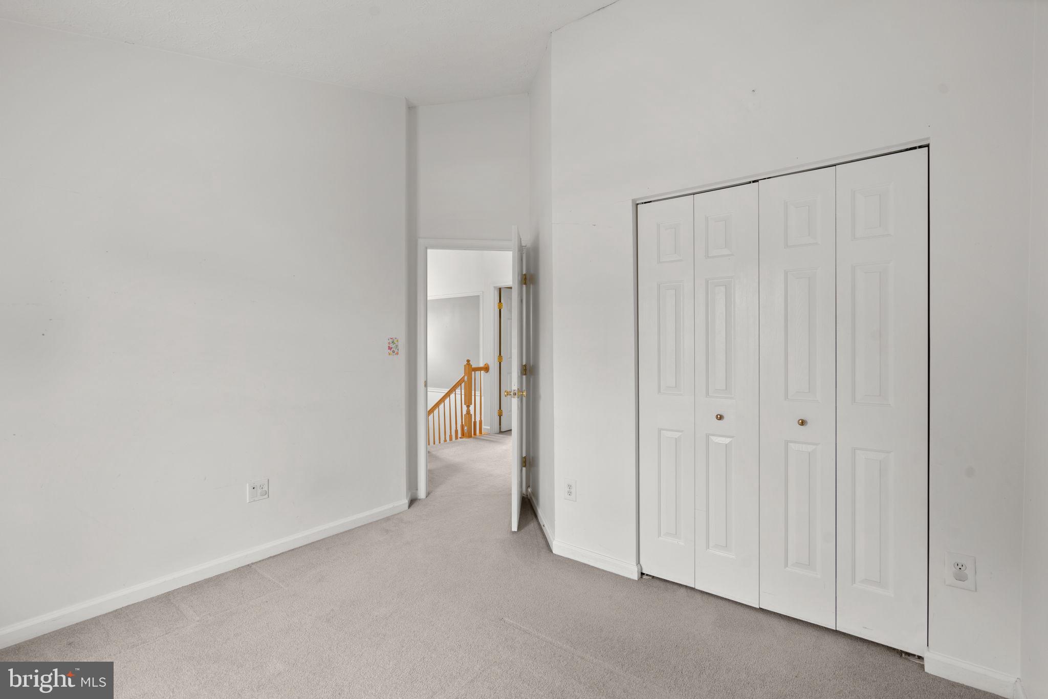 ENCLAVE AT SEVEN OAKS - Residential Lease