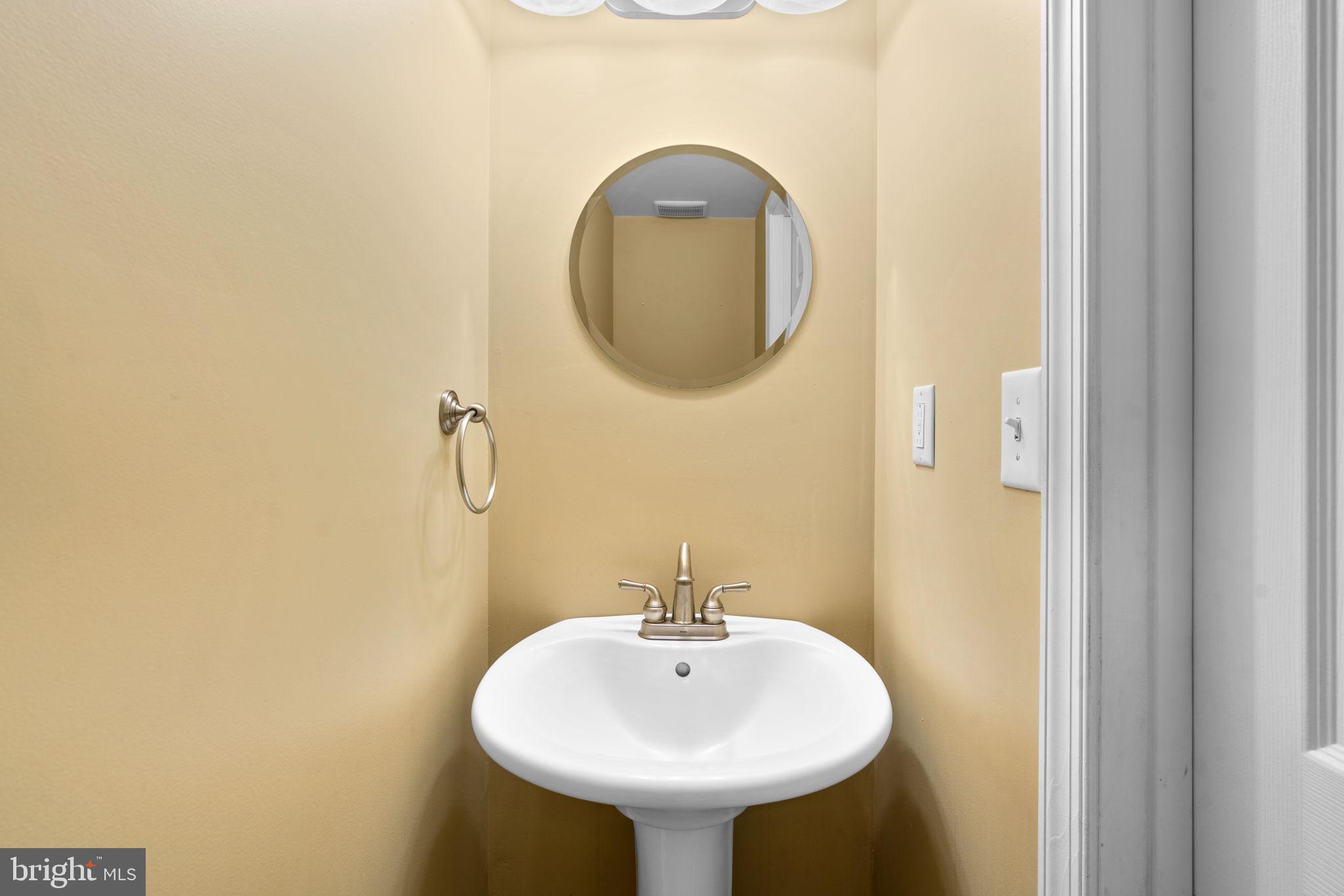 ENCLAVE AT SEVEN OAKS - Residential Lease