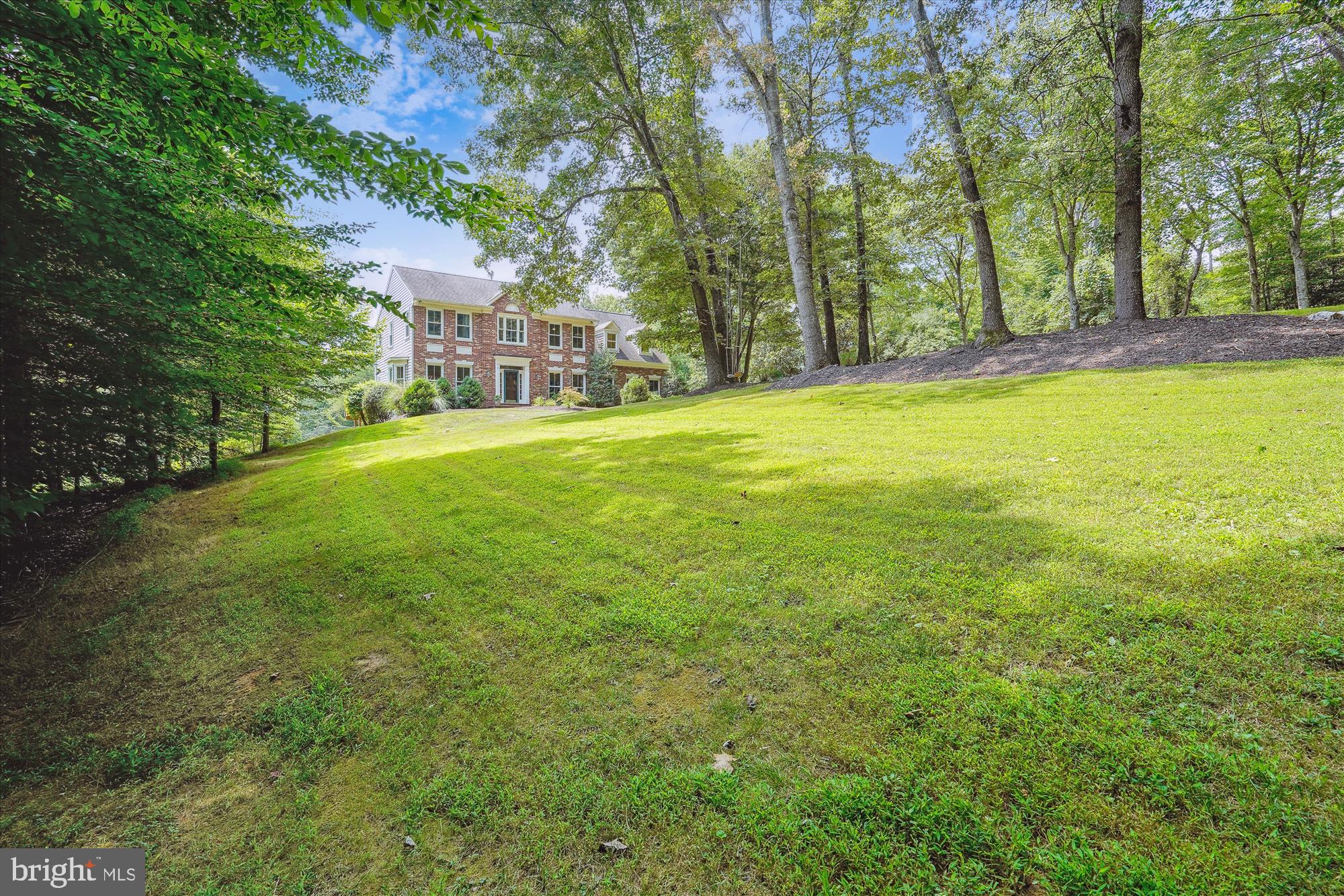 WOLF RUN ESTATES - Residential