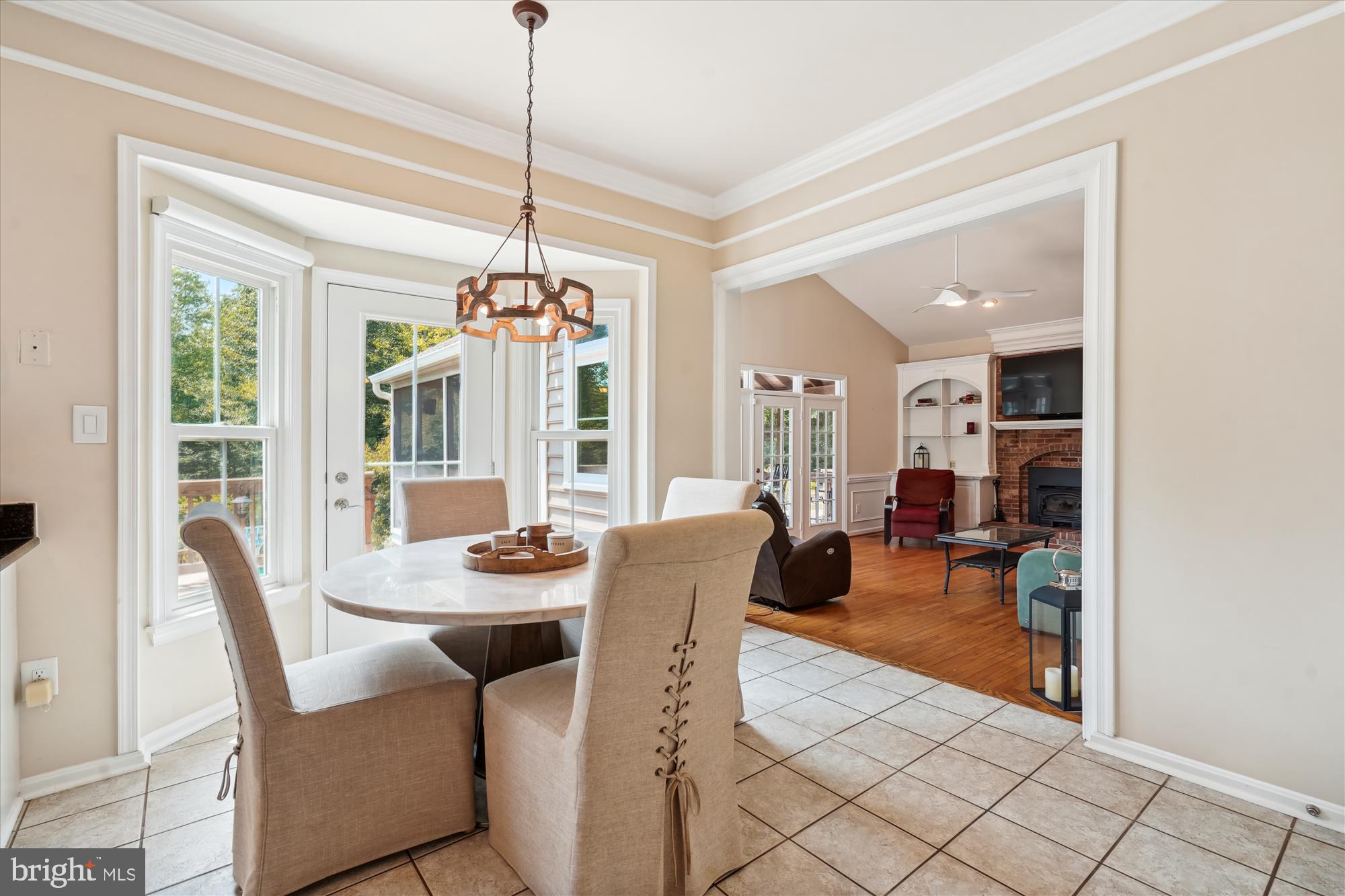 WOLF RUN ESTATES - Residential