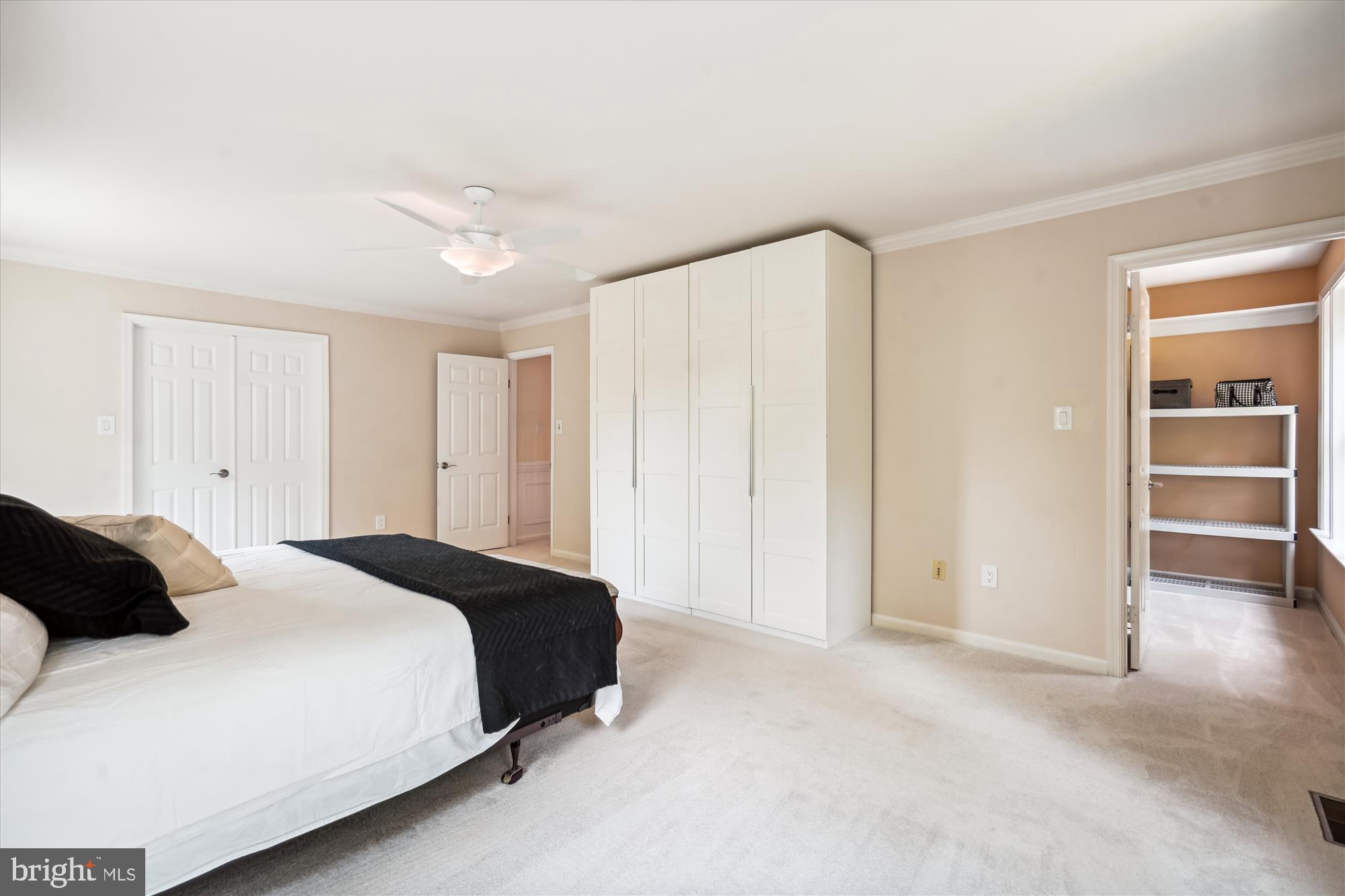 WOLF RUN ESTATES - Residential