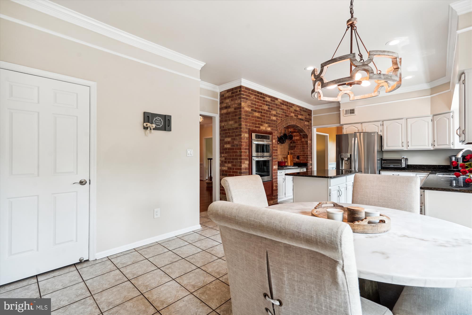 WOLF RUN ESTATES - Residential