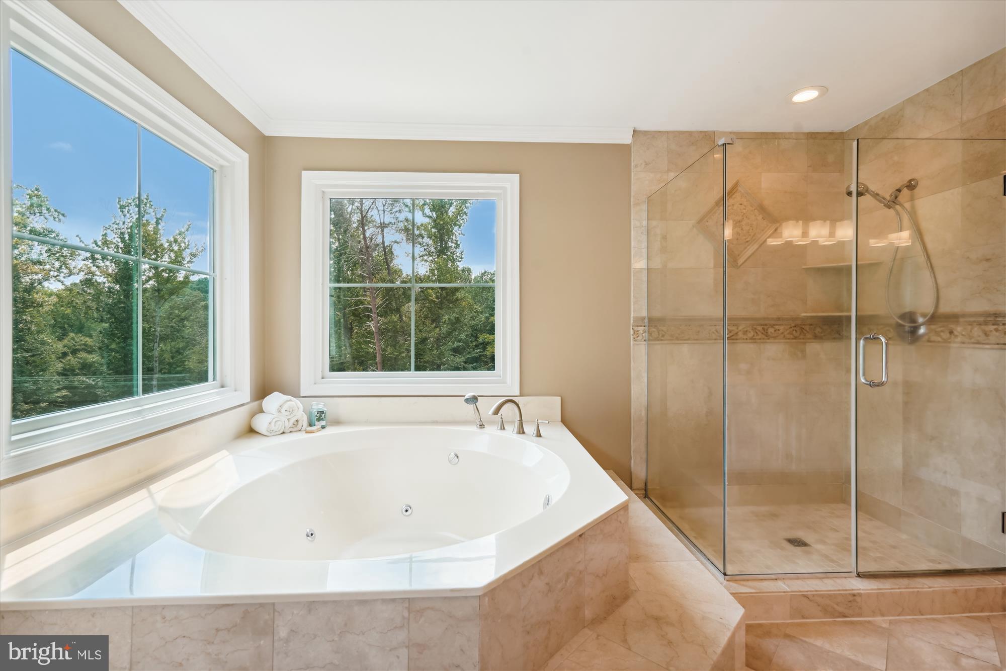 WOLF RUN ESTATES - Residential