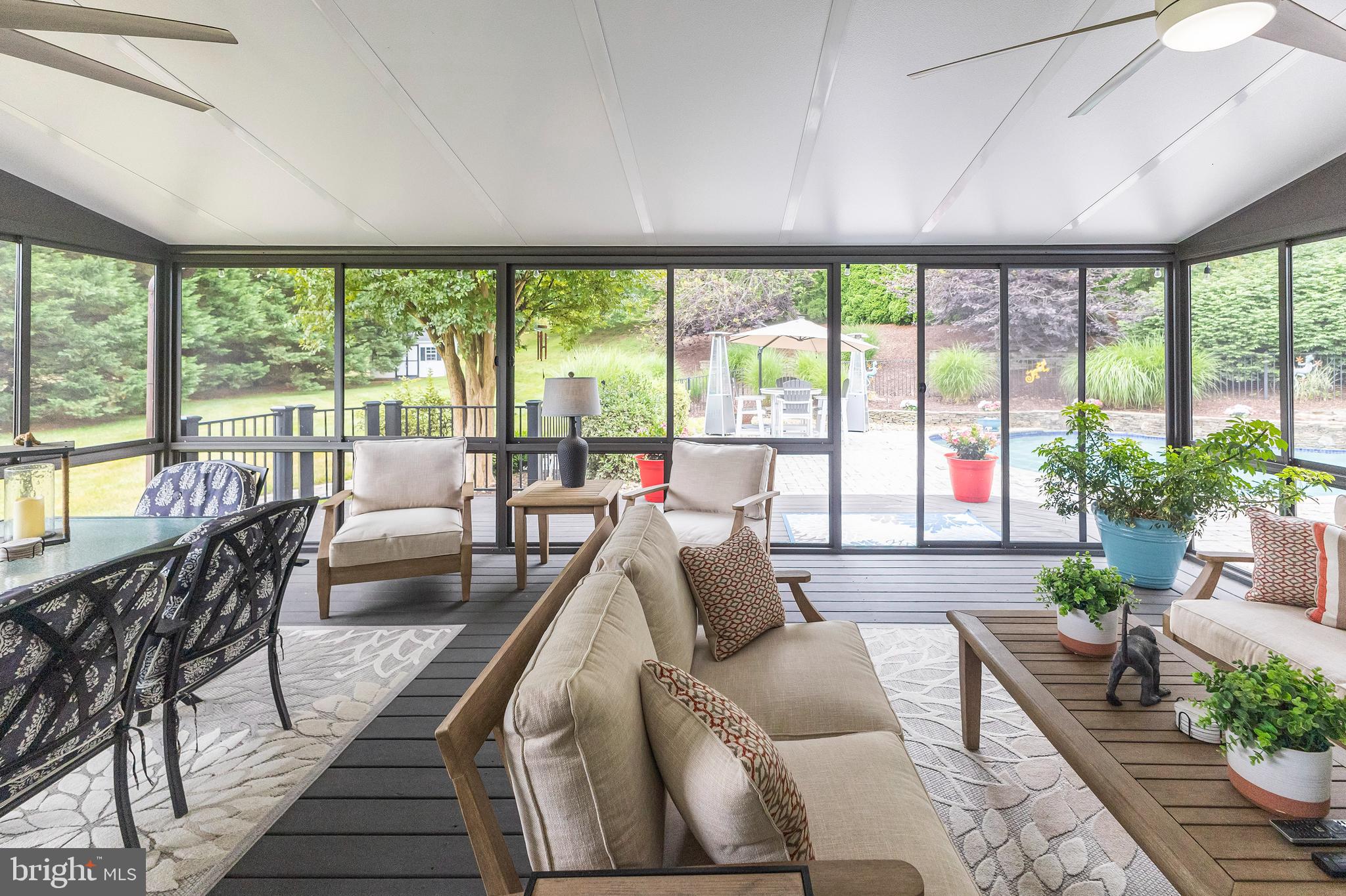 CROWNSVILLE - Residential