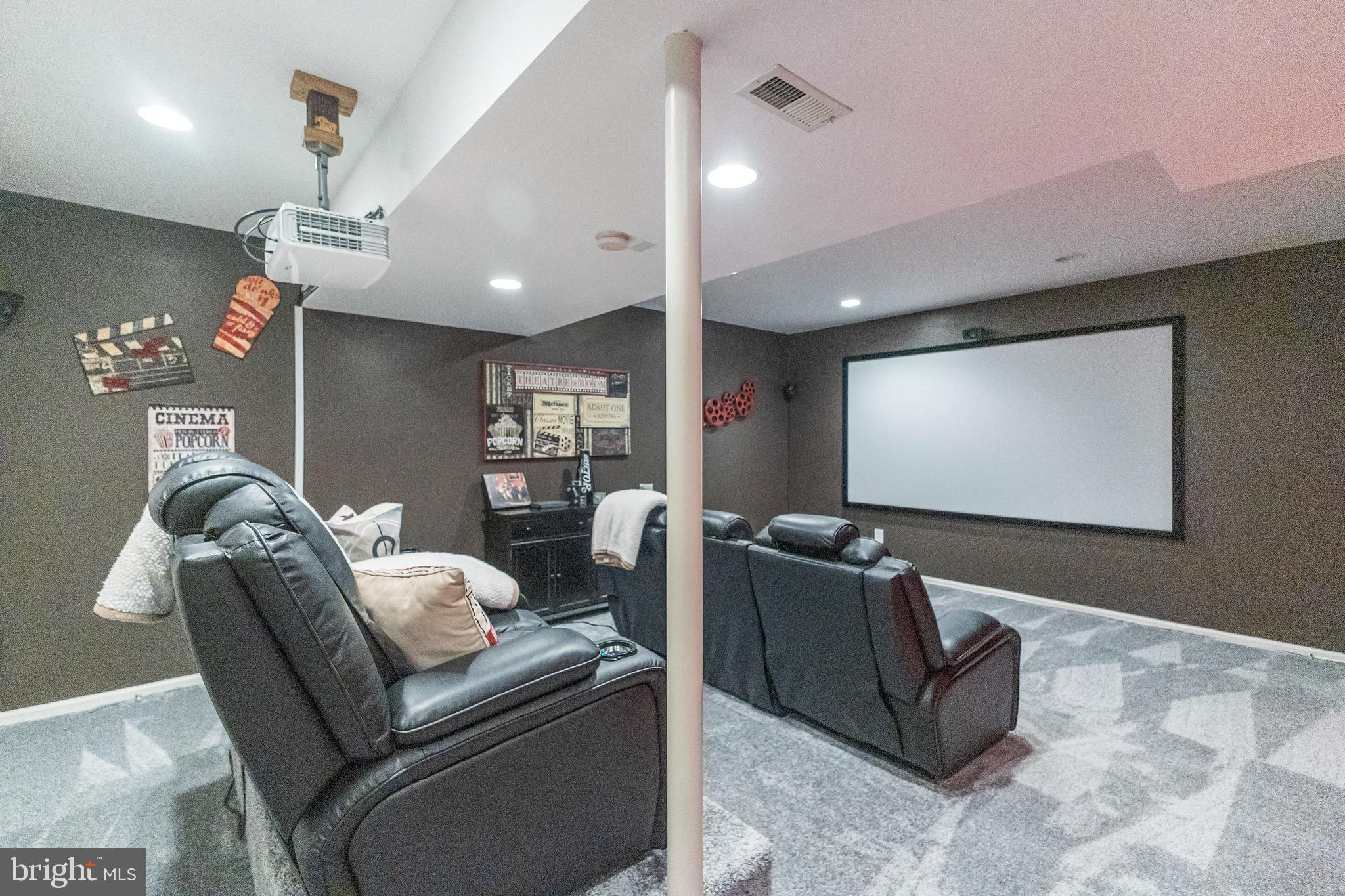 CROWNSVILLE - Residential