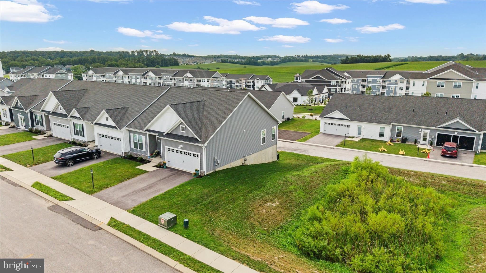 BELMONT RIDGE - Residential