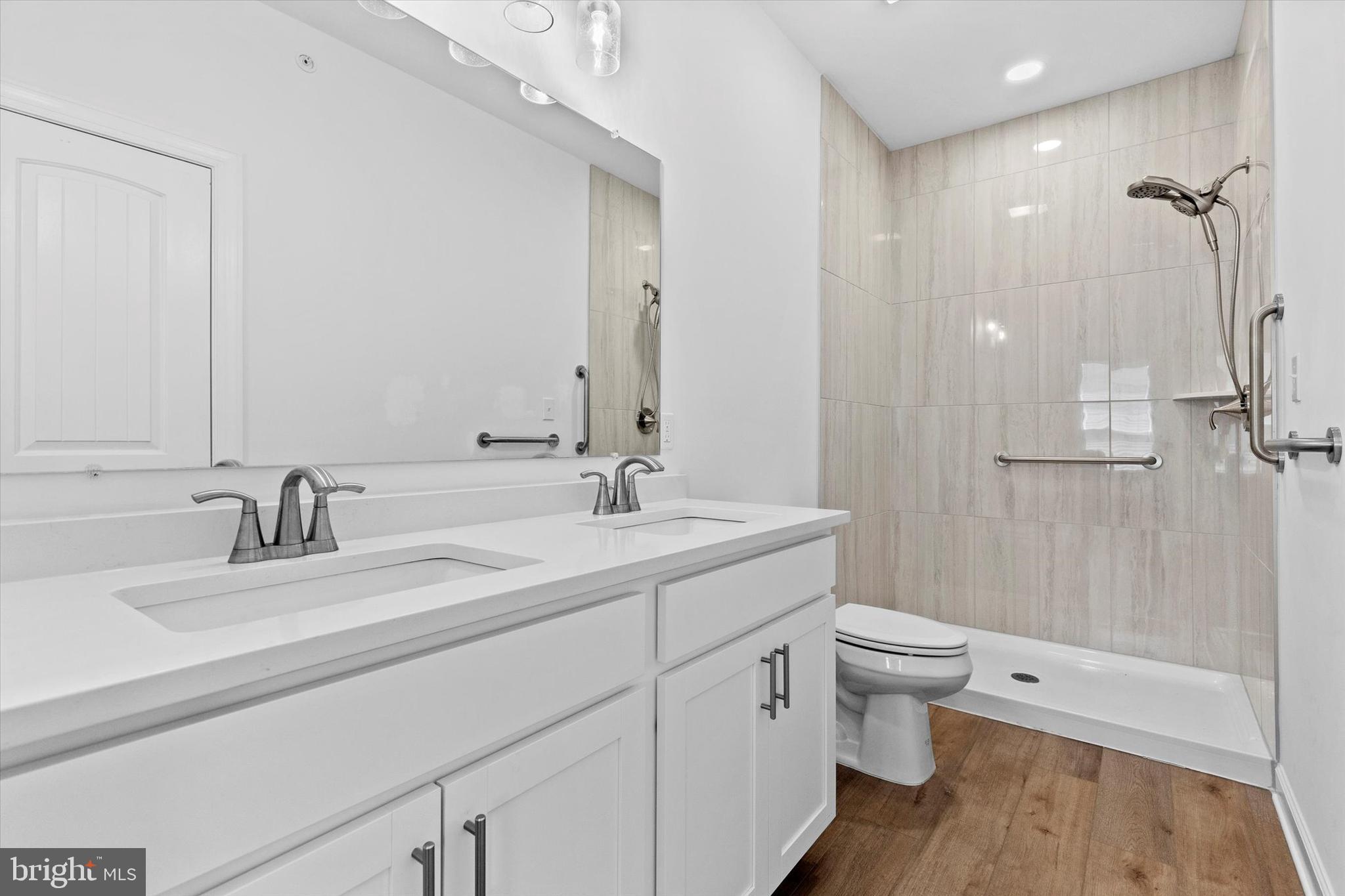 BELMONT RIDGE - Residential