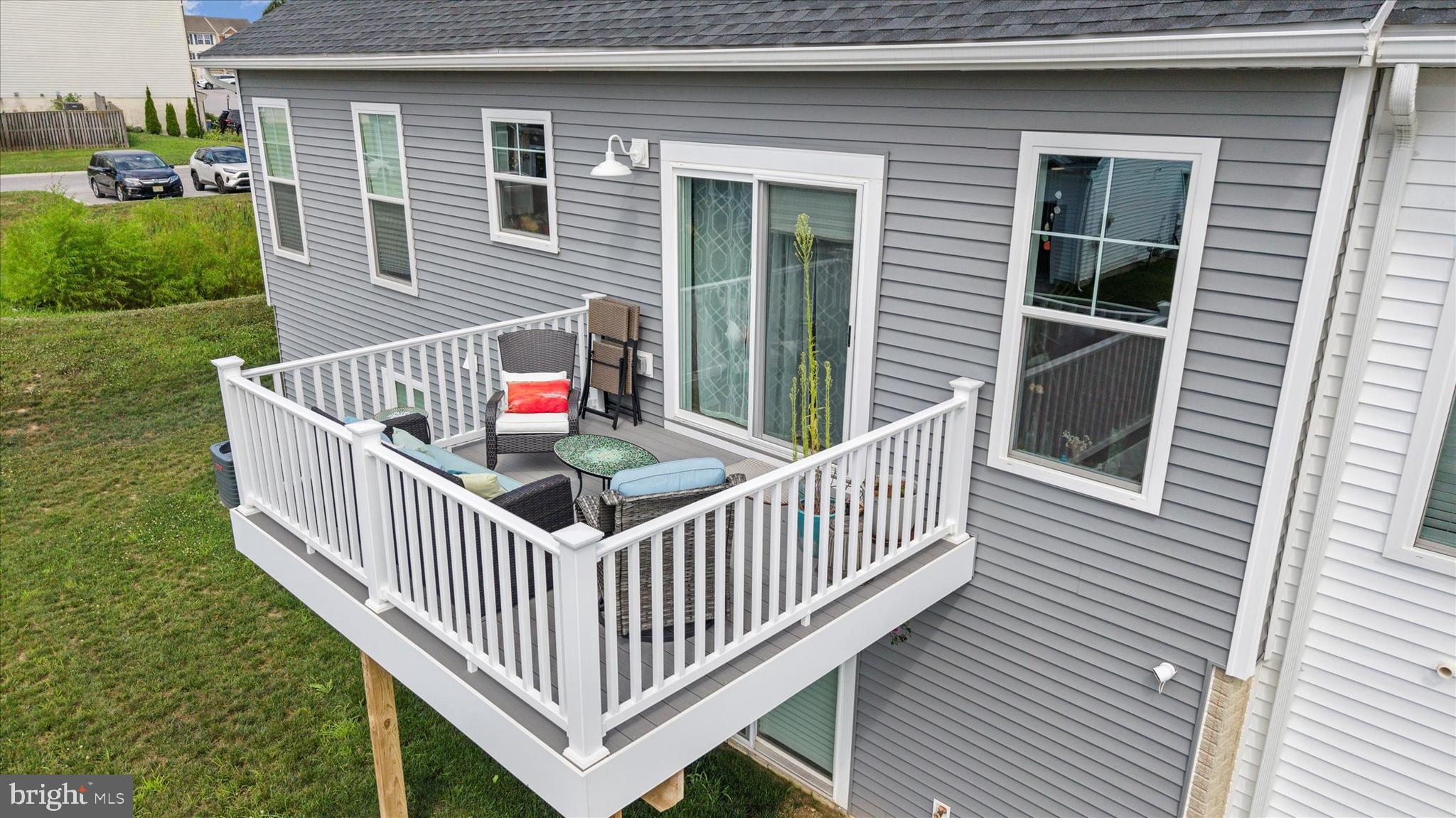 BELMONT RIDGE - Residential