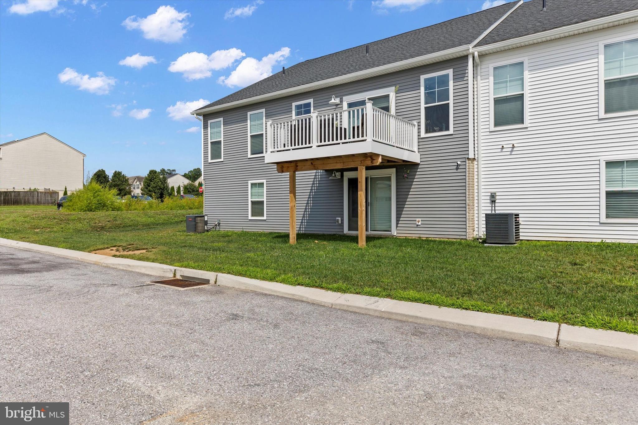 BELMONT RIDGE - Residential