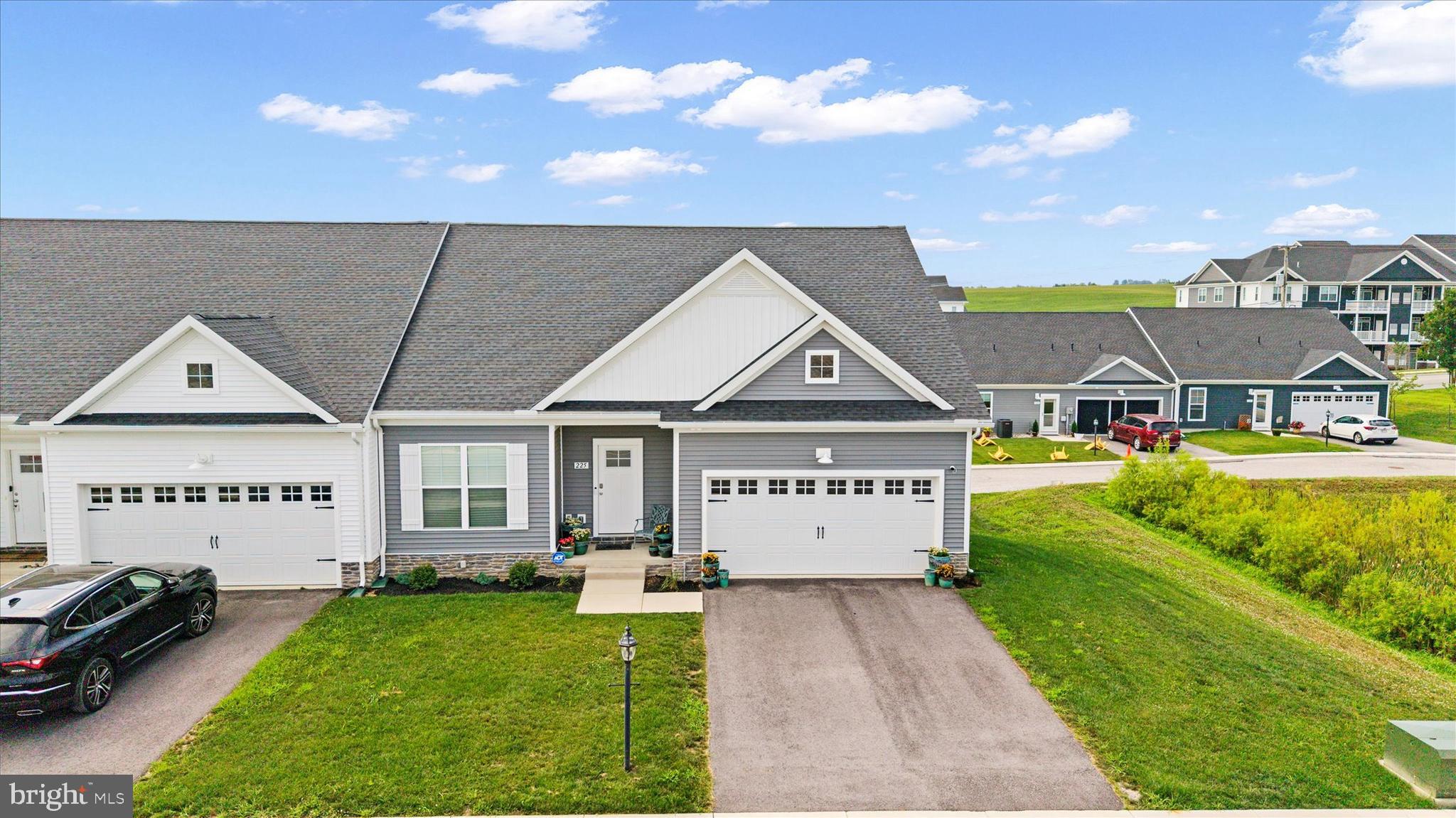 BELMONT RIDGE - Residential