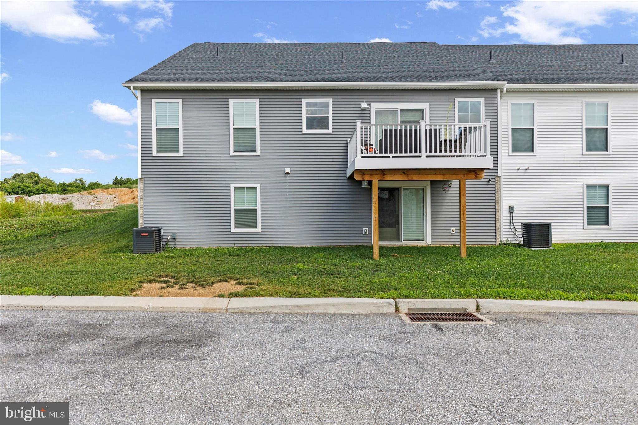 BELMONT RIDGE - Residential