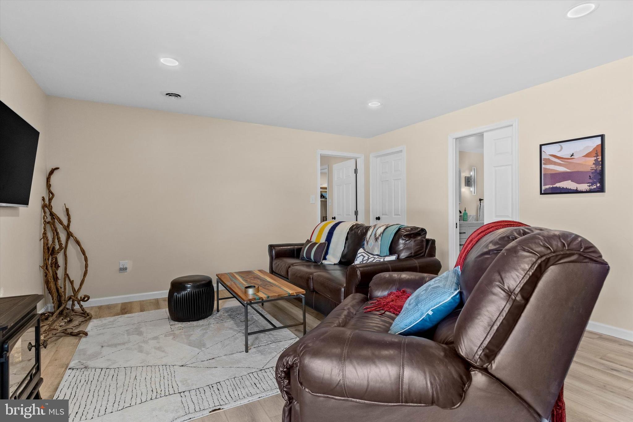 BELMONT RIDGE - Residential