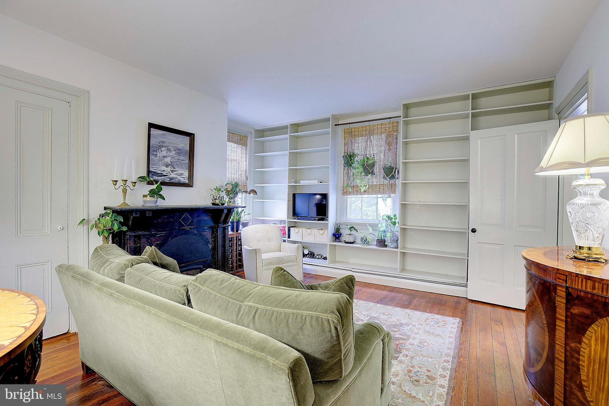 TOWN OF CENTREVILLE - Residential