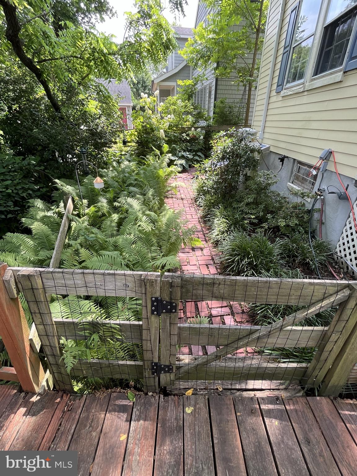 TOWN OF CENTREVILLE - Residential