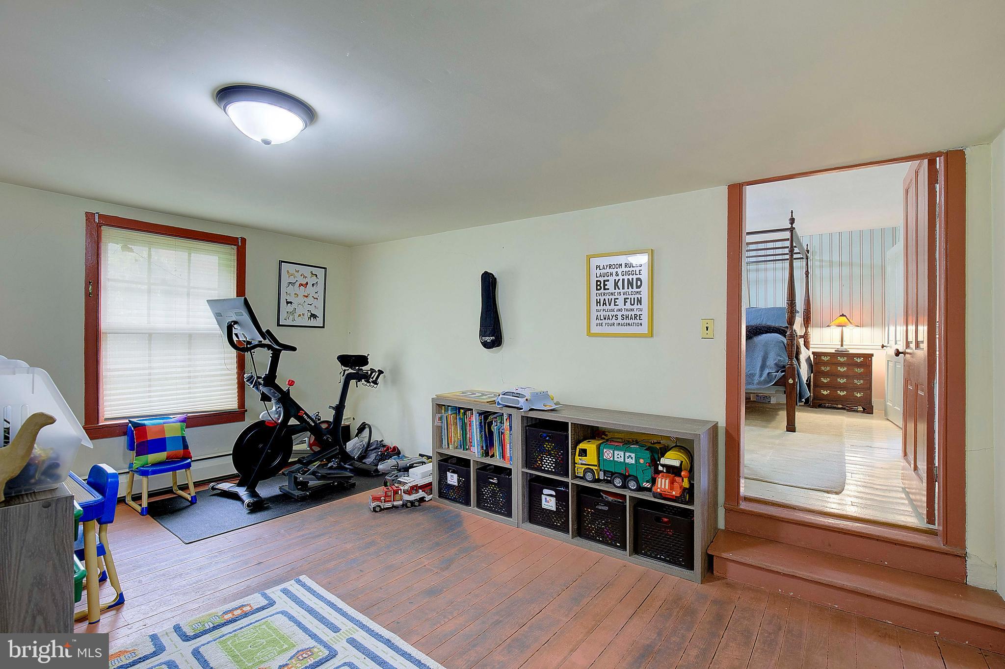 TOWN OF CENTREVILLE - Residential