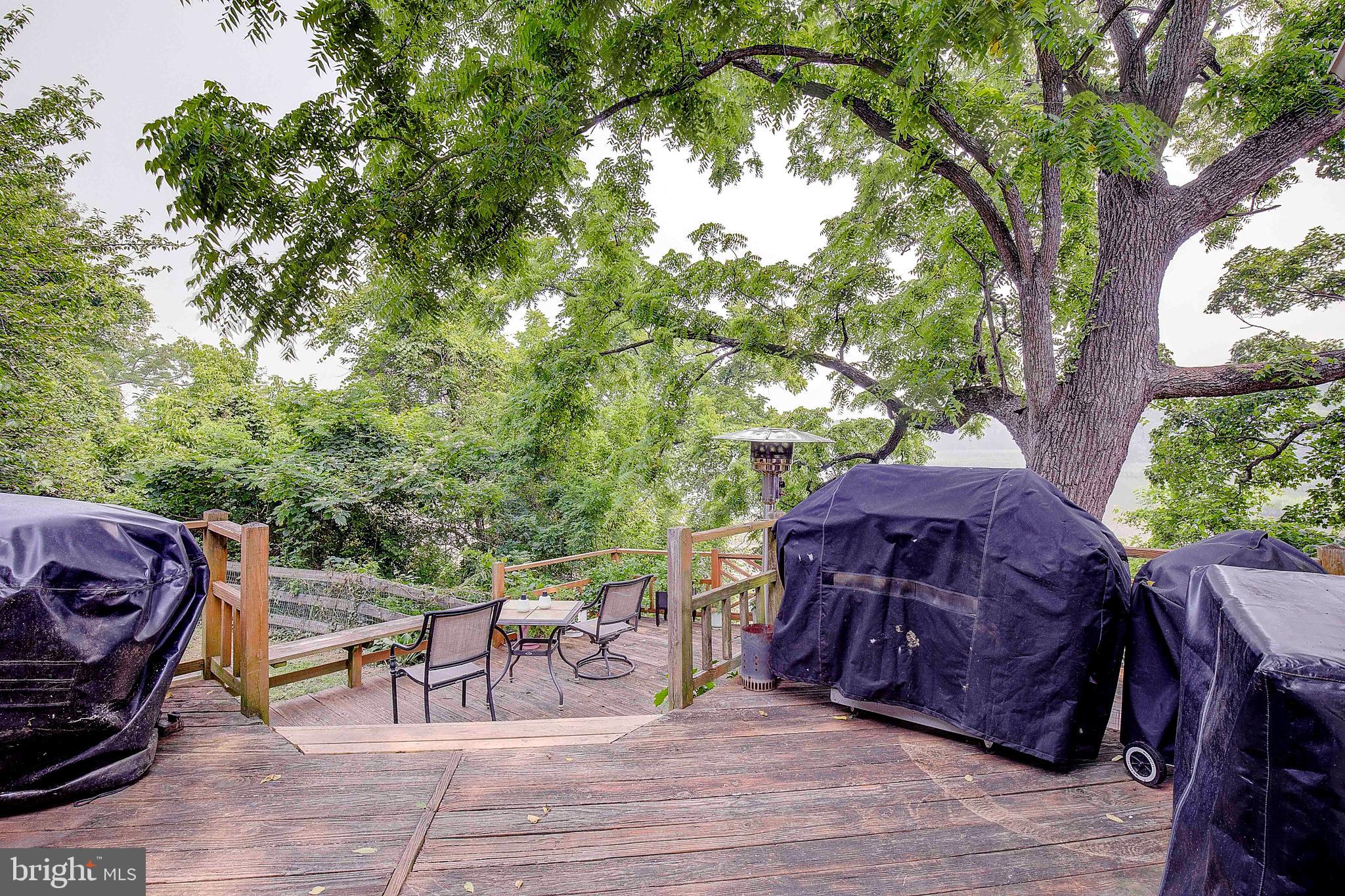 TOWN OF CENTREVILLE - Residential