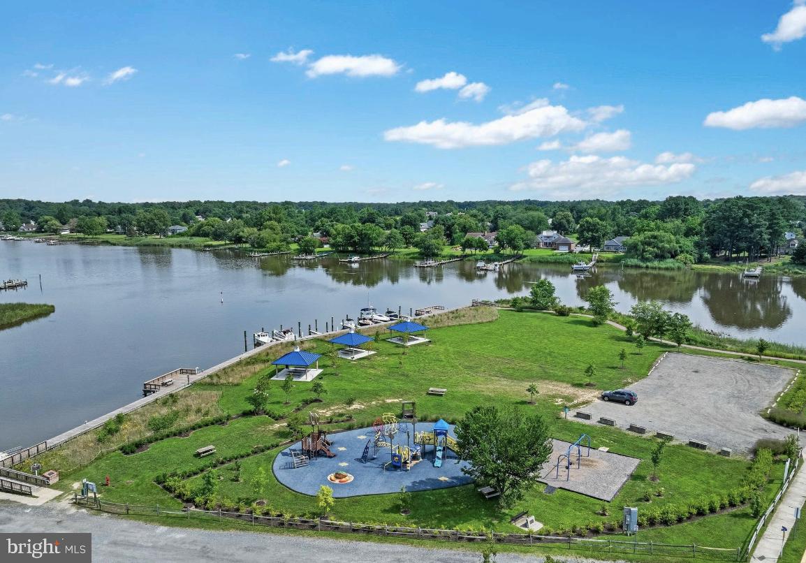 TOWN OF CENTREVILLE - Residential