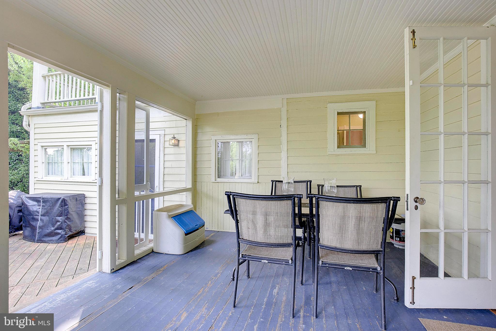 TOWN OF CENTREVILLE - Residential