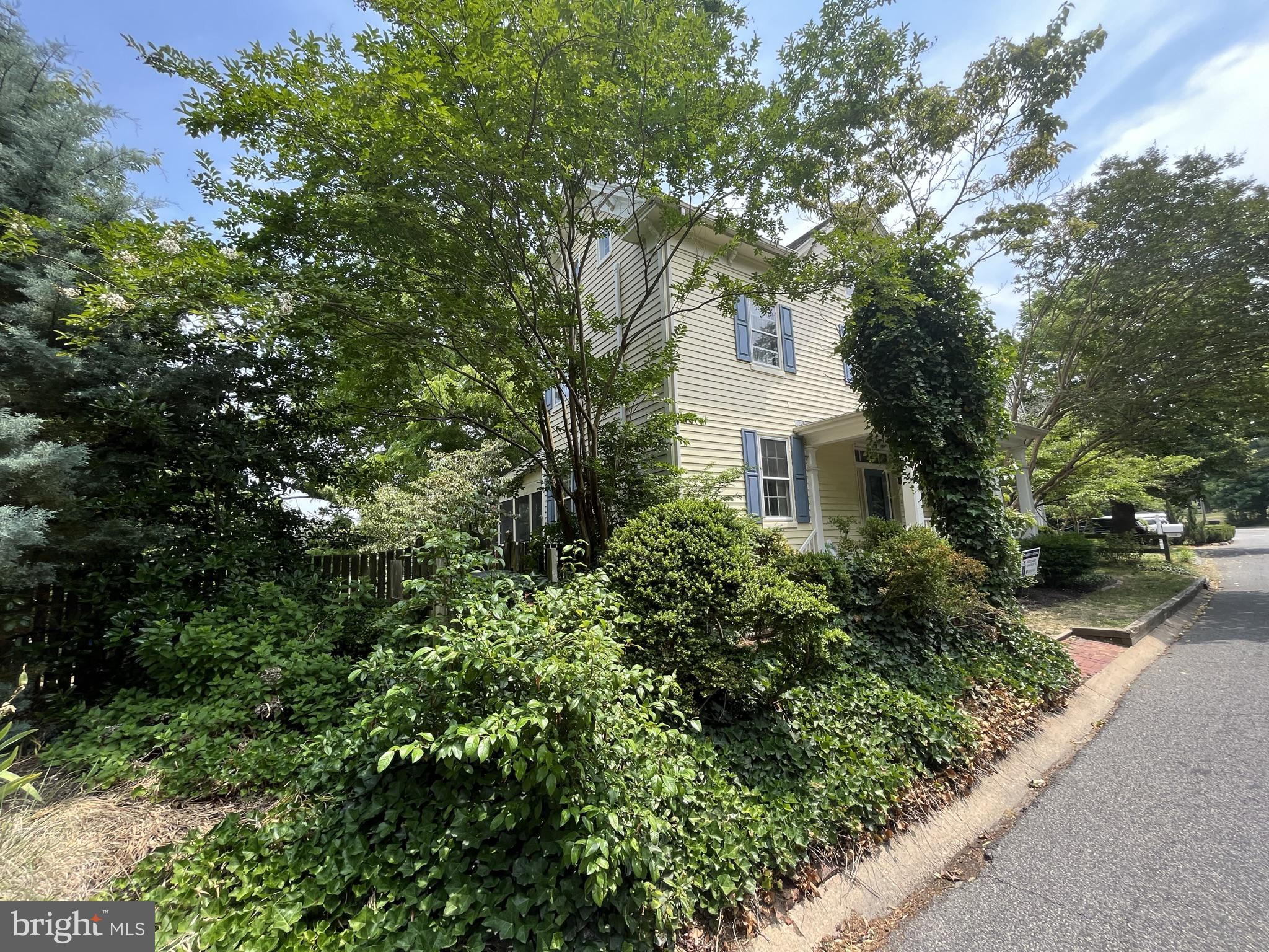 TOWN OF CENTREVILLE - Residential