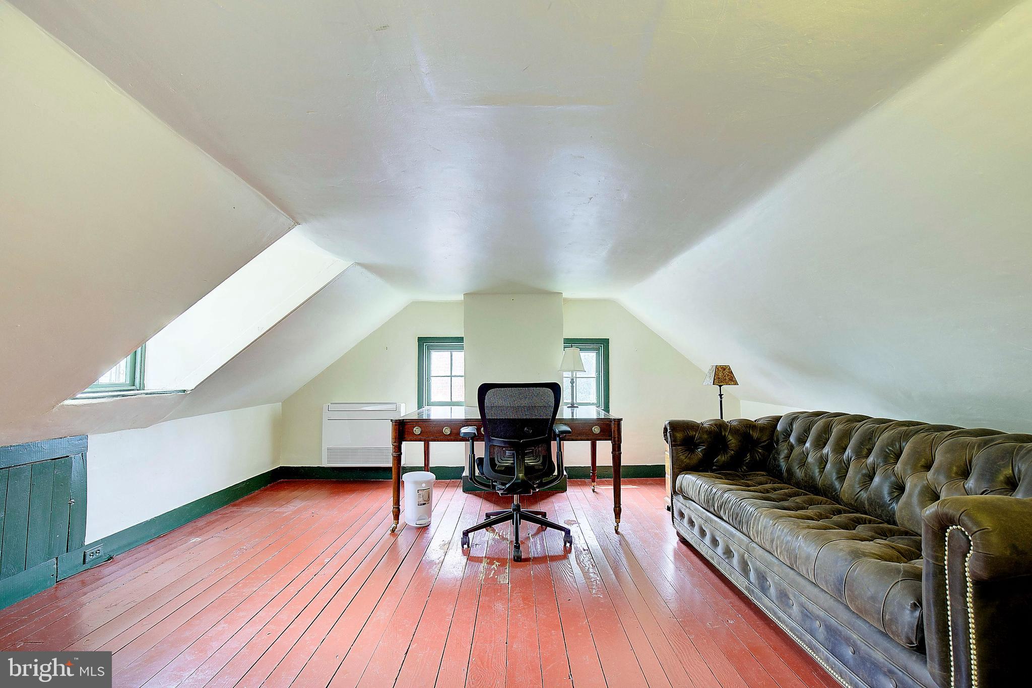 TOWN OF CENTREVILLE - Residential