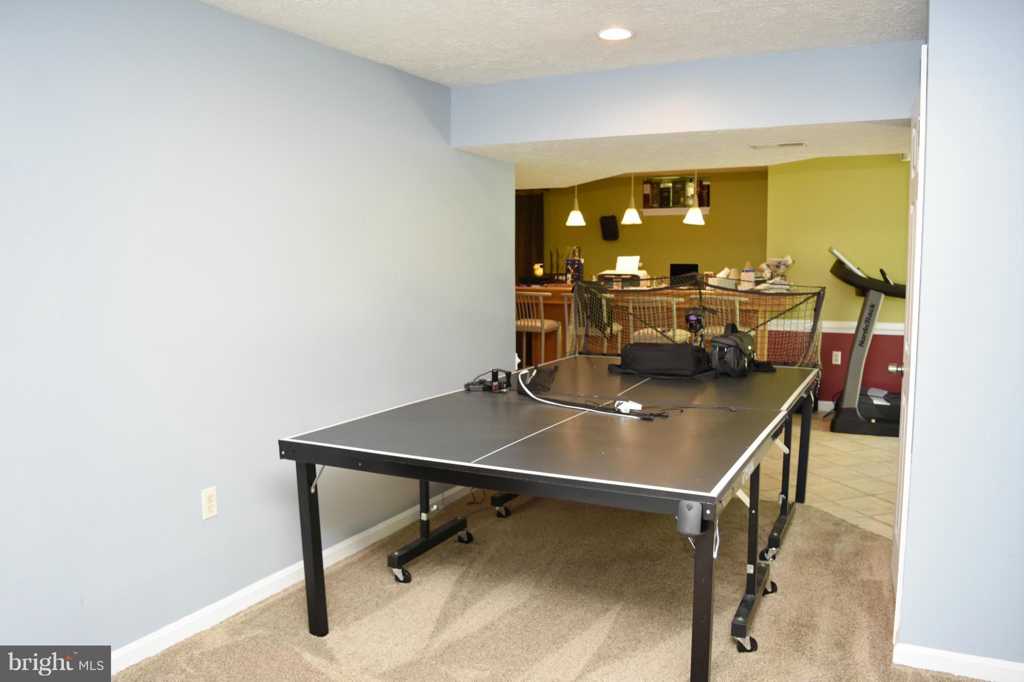 WARFIELDS RANGE - Residential Lease