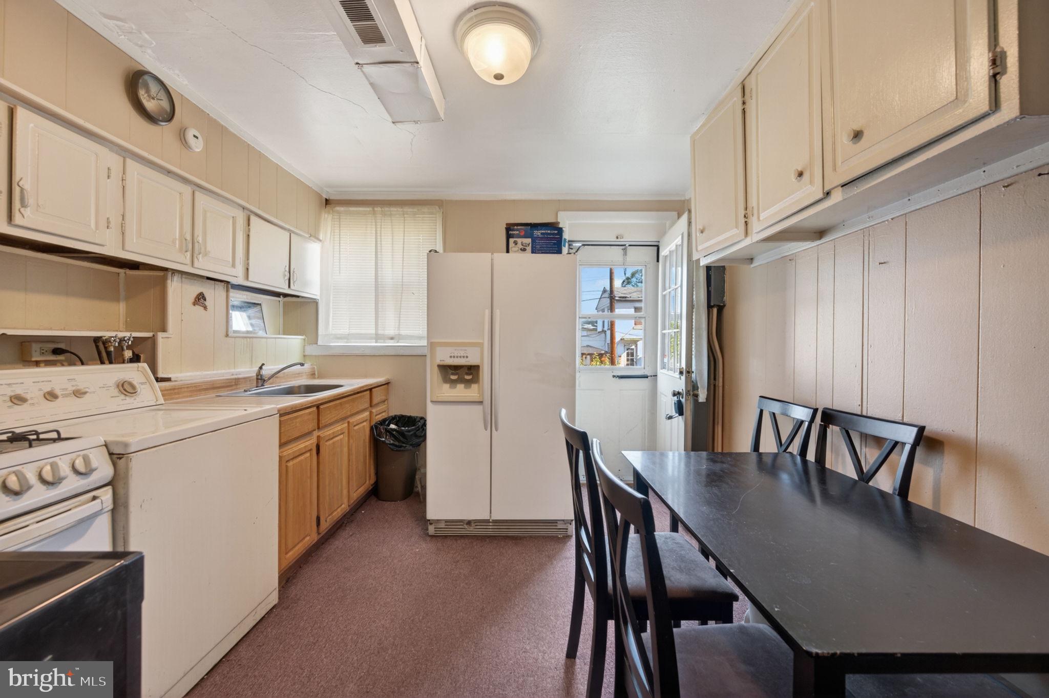 ARMISTEAD GARDENS - Residential