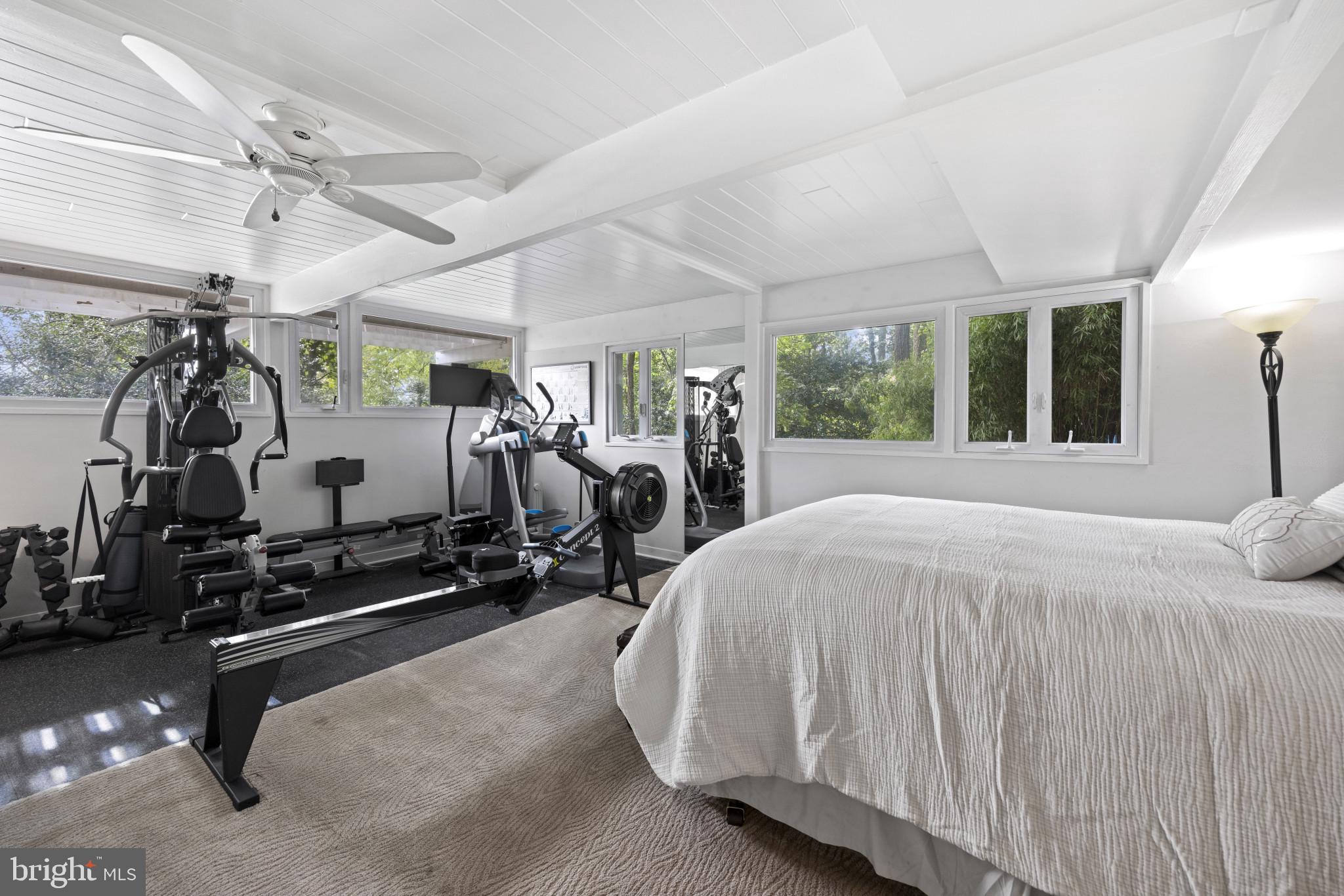 HILLSMERE ESTATES - Residential