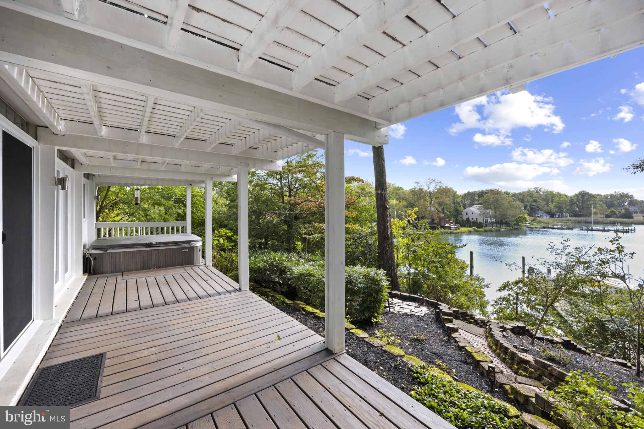 HILLSMERE ESTATES - Residential