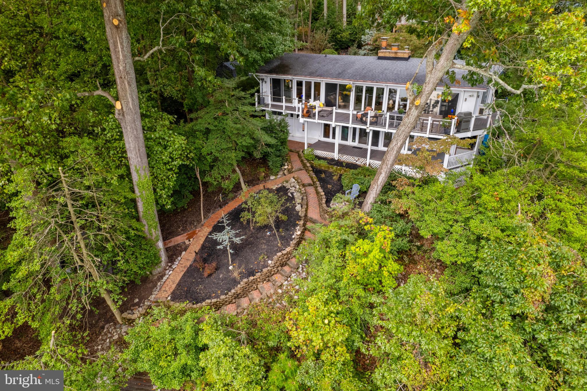 HILLSMERE ESTATES - Residential