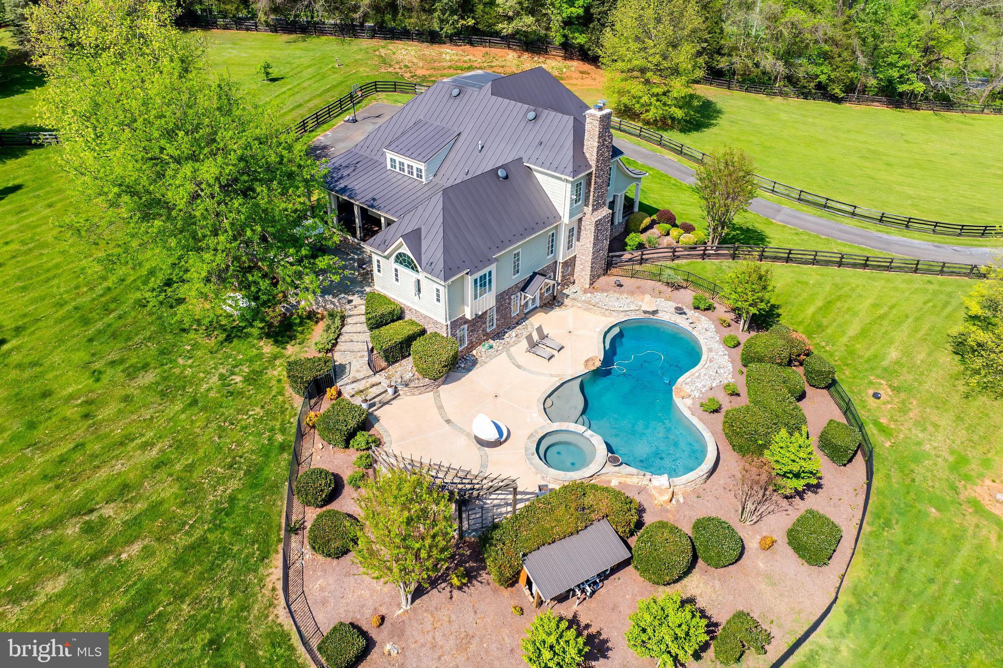 WOODBURN - Residential