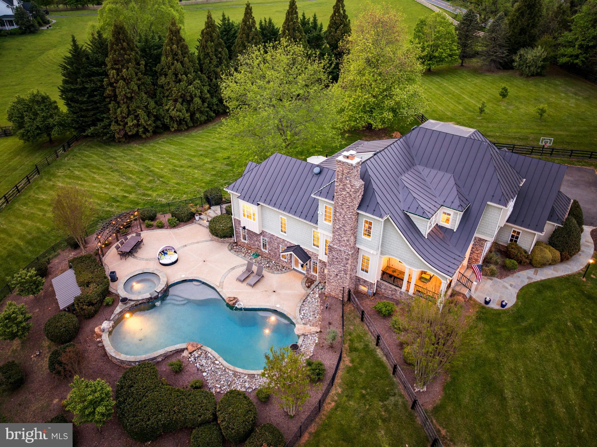 WOODBURN - Residential