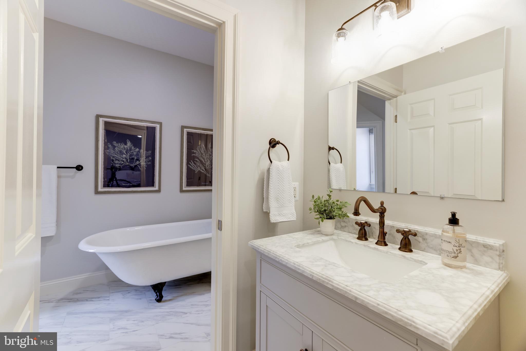 WOODBURN - Residential