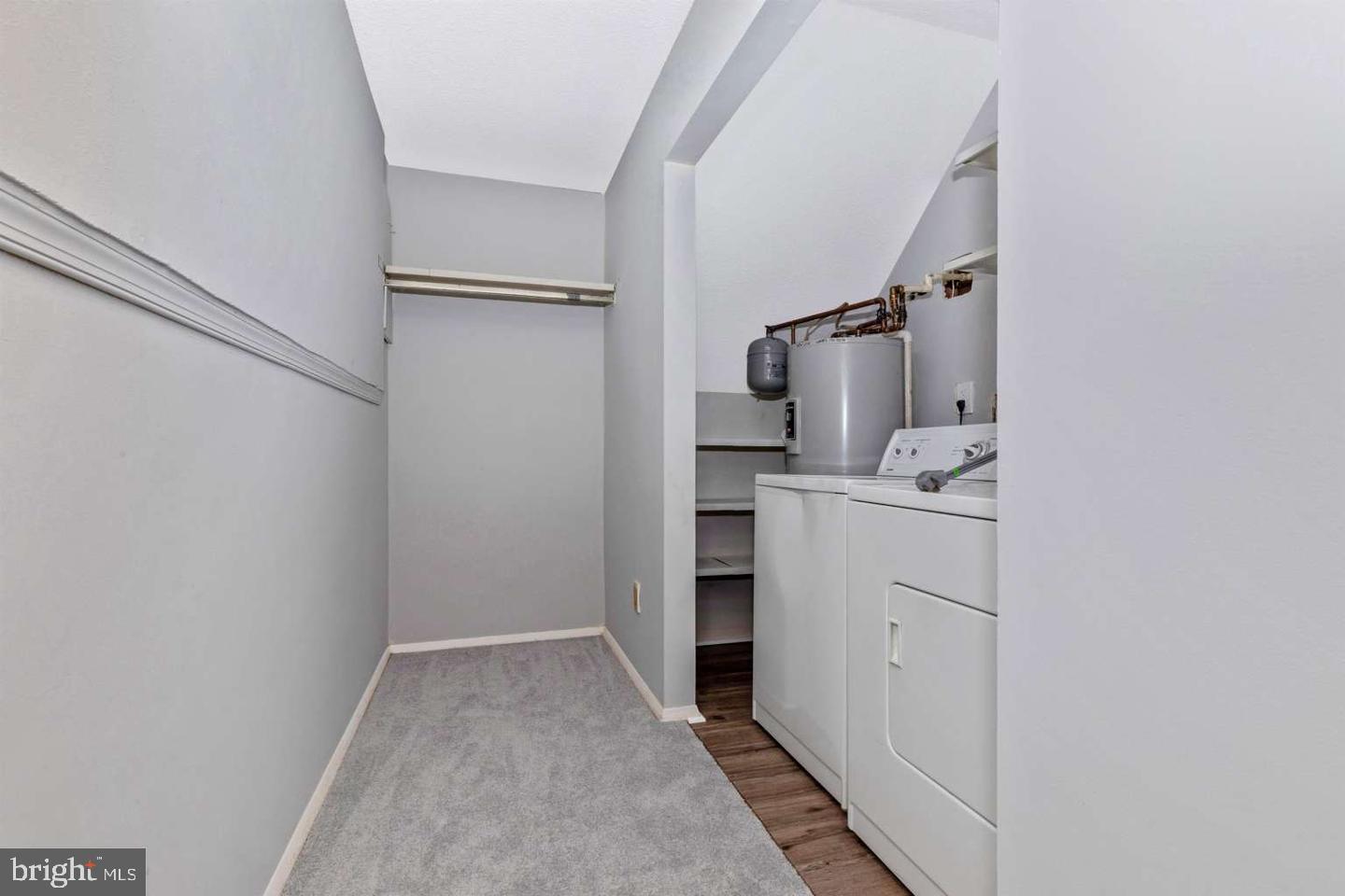 TOWAMENCIN CONDOS - Residential Lease