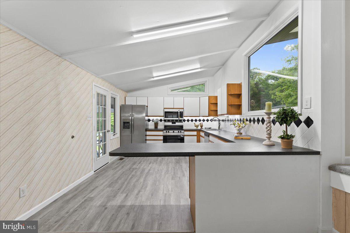 QUINCE ORCHARD KNOLLS - Residential