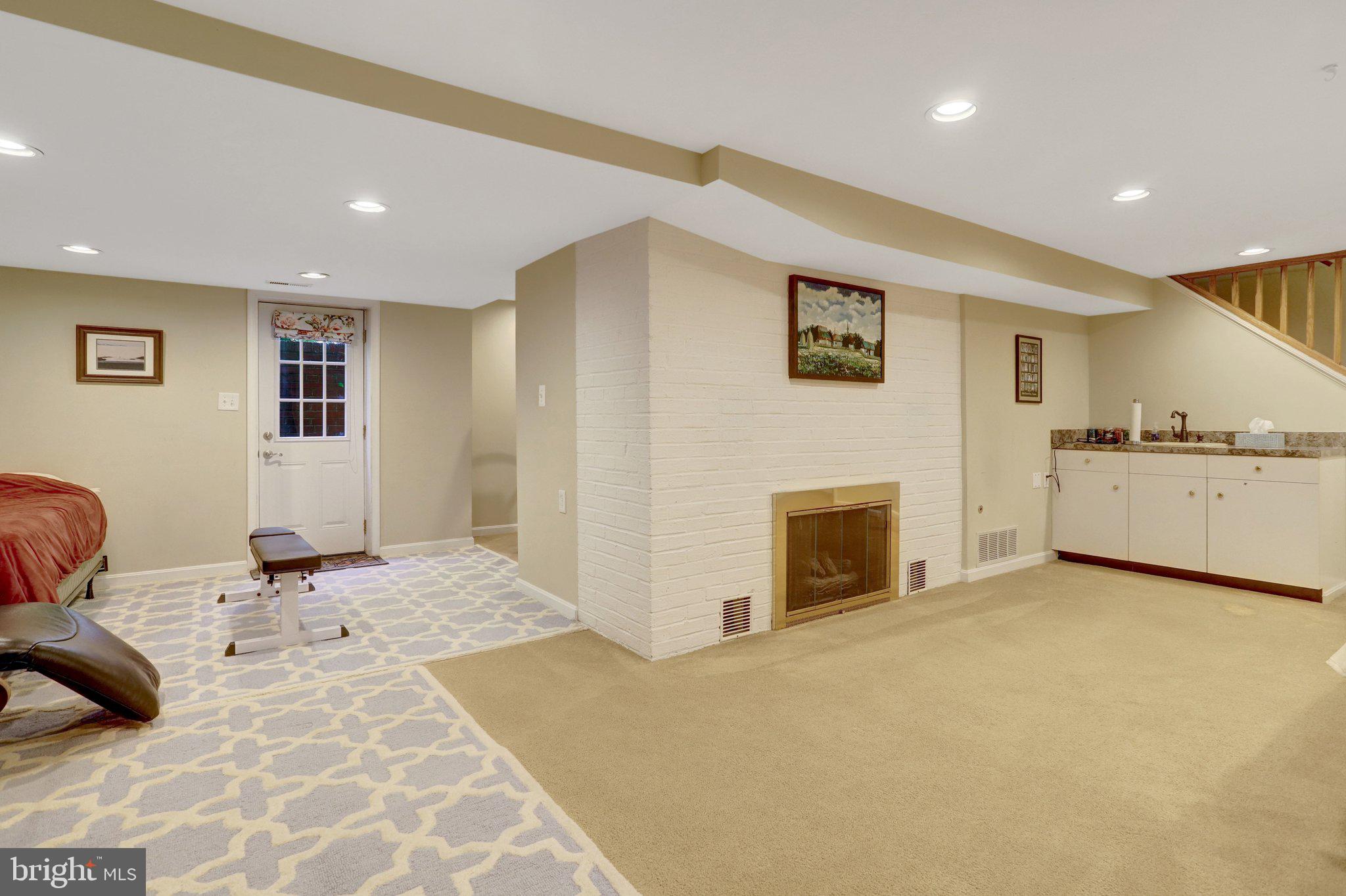 BROADMONT - Residential