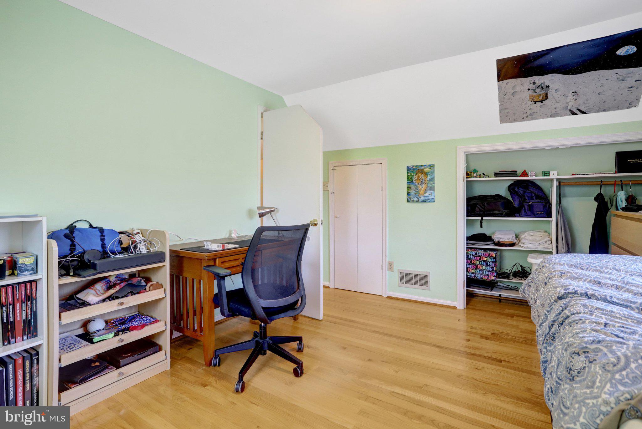 BROADMONT - Residential
