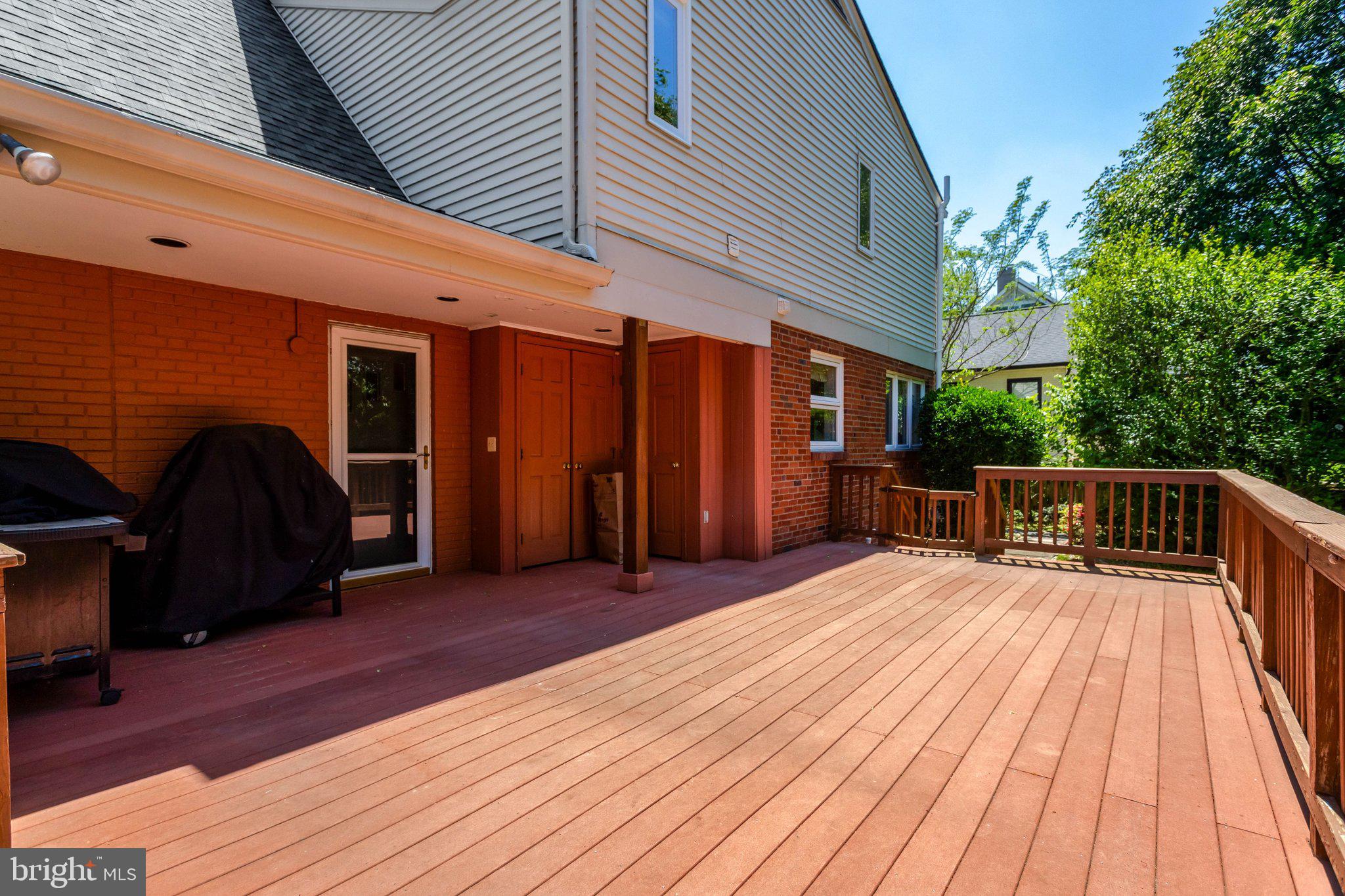 BROADMONT - Residential
