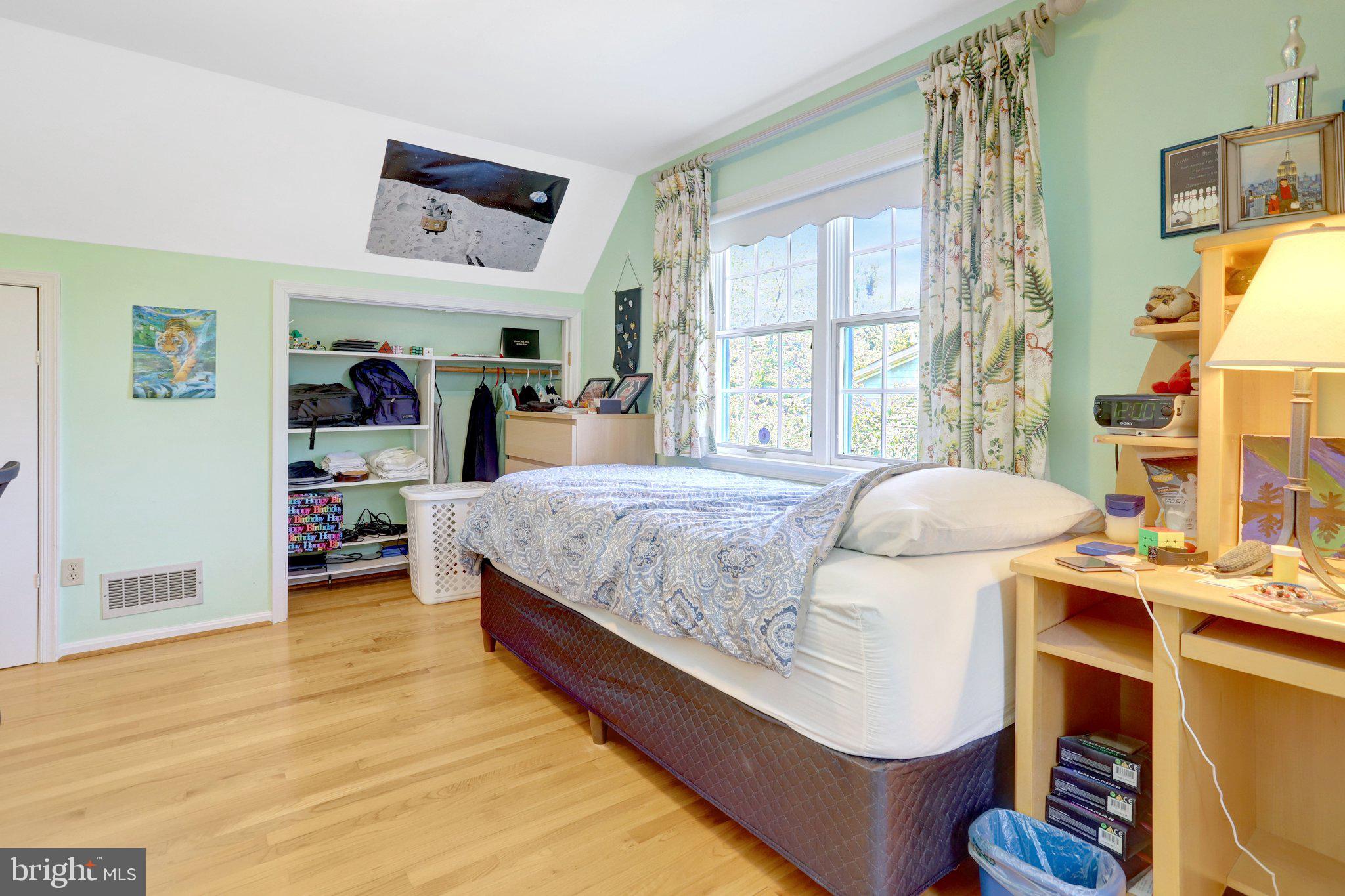 BROADMONT - Residential