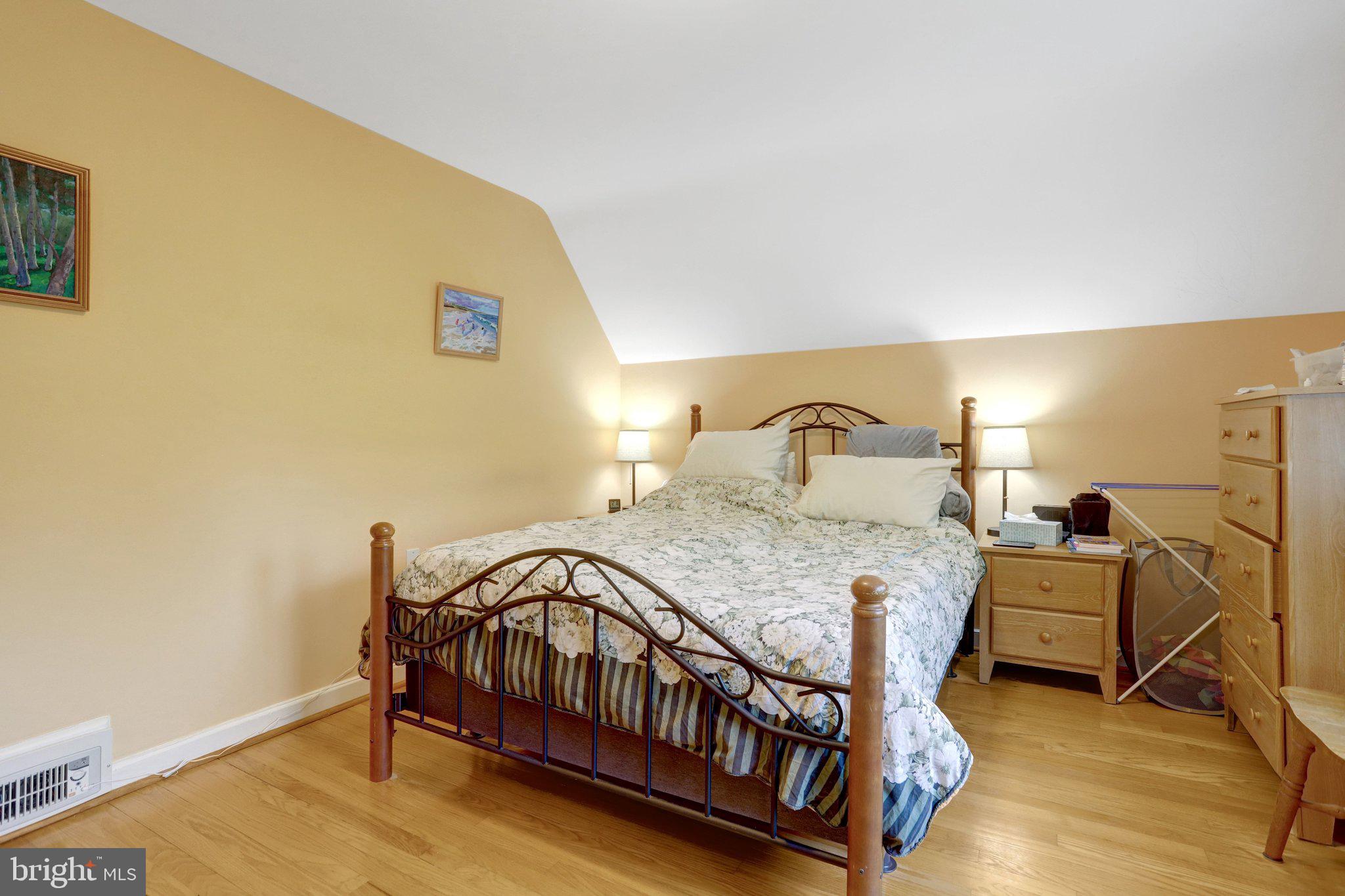 BROADMONT - Residential