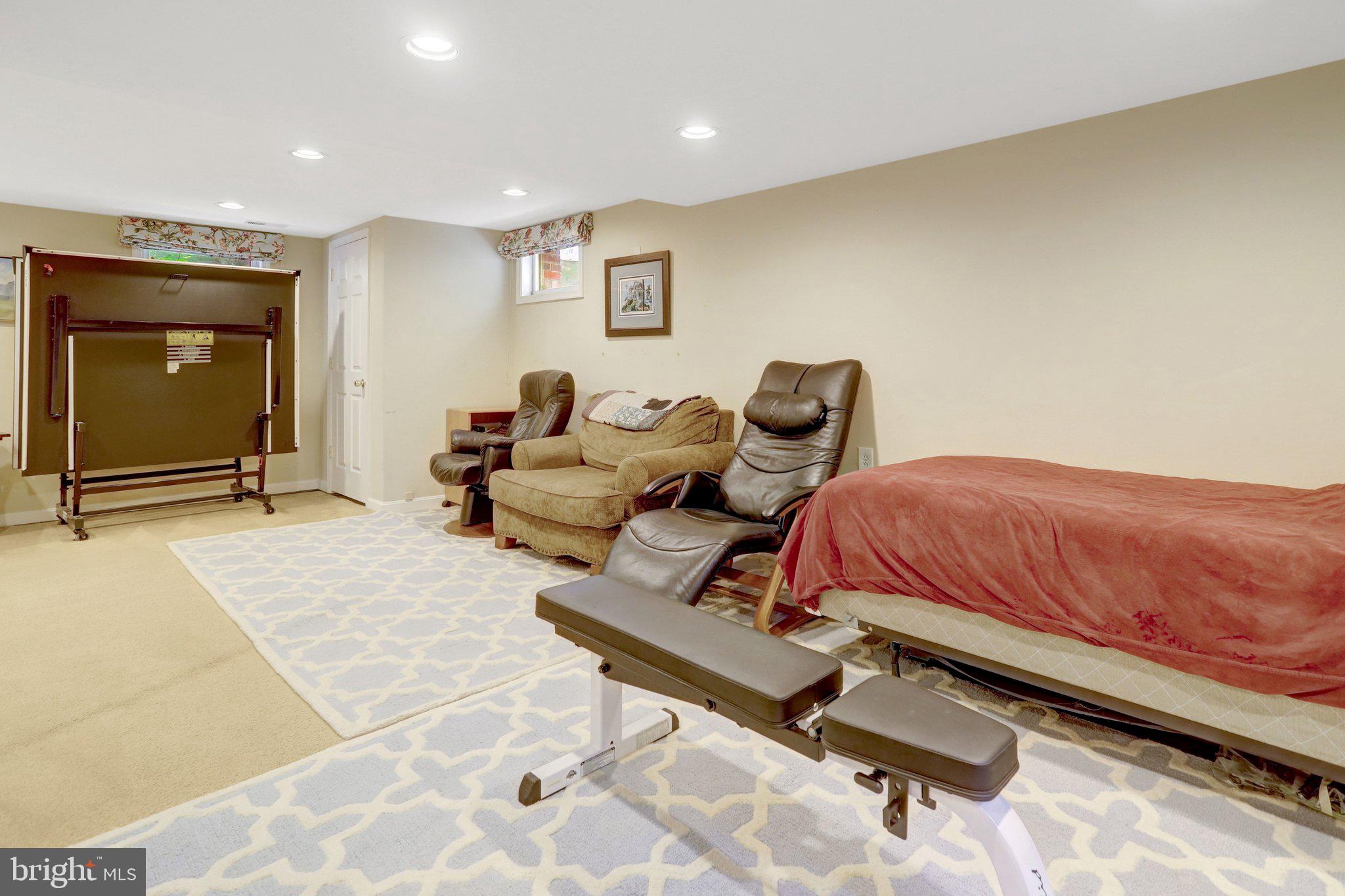 BROADMONT - Residential