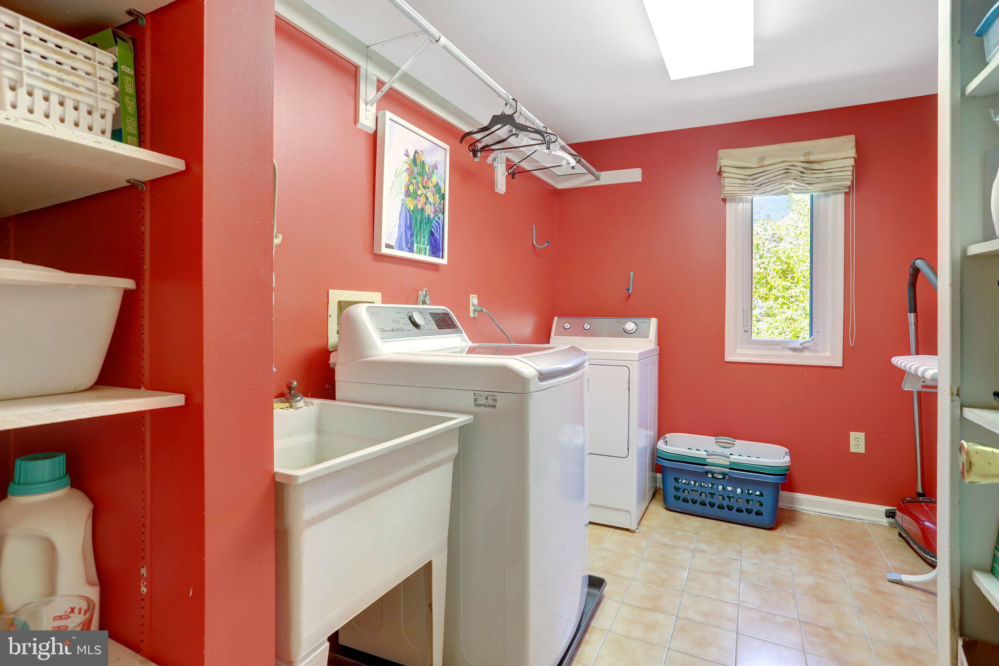 BROADMONT - Residential