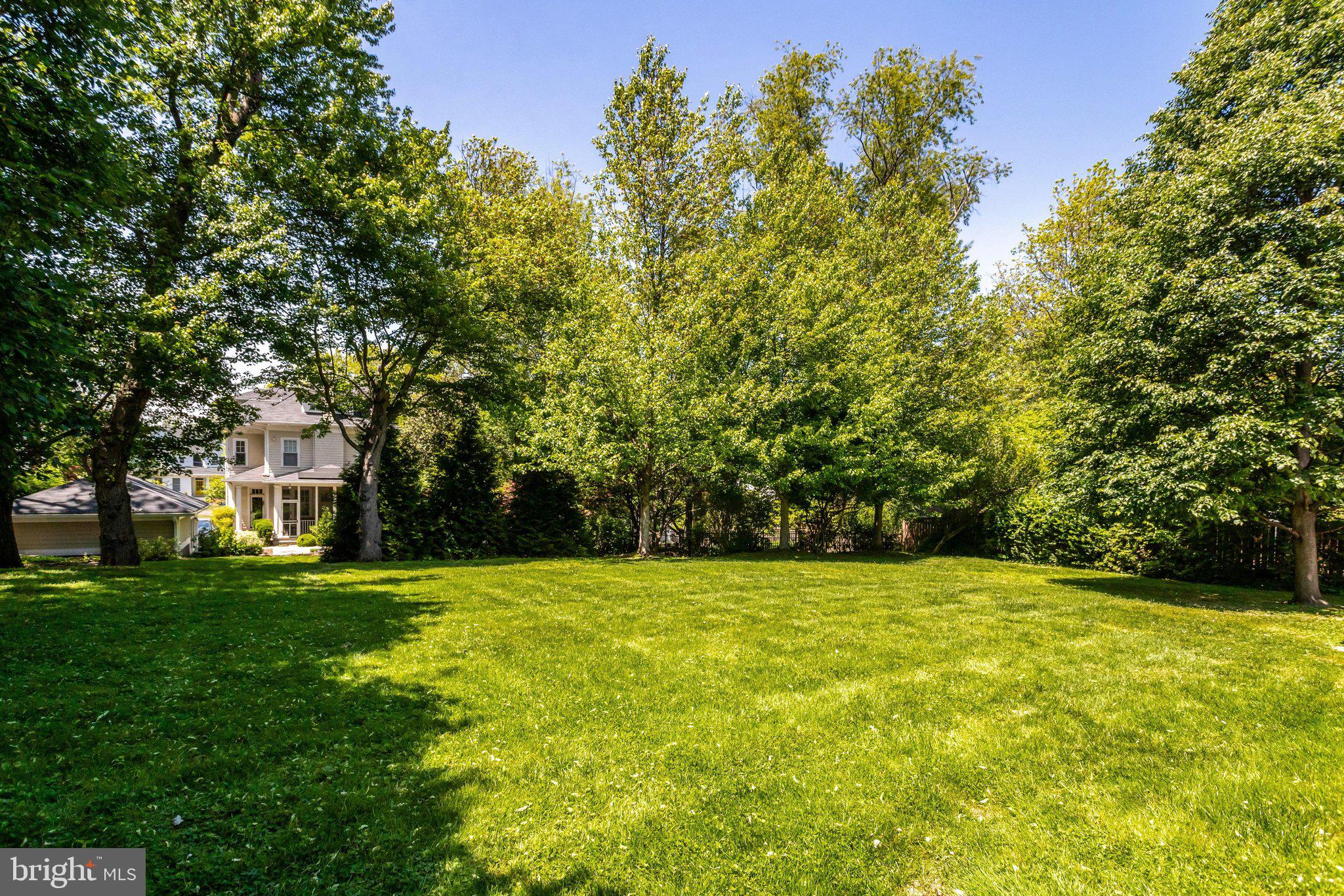 BROADMONT - Residential