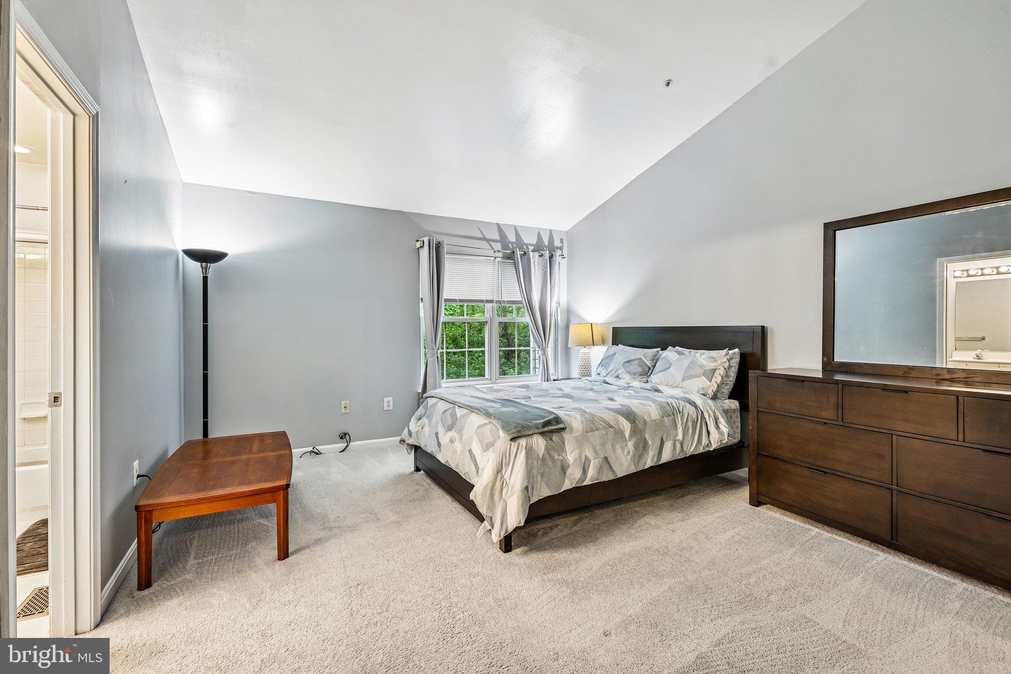 DIAMOND PROPERTY - Residential