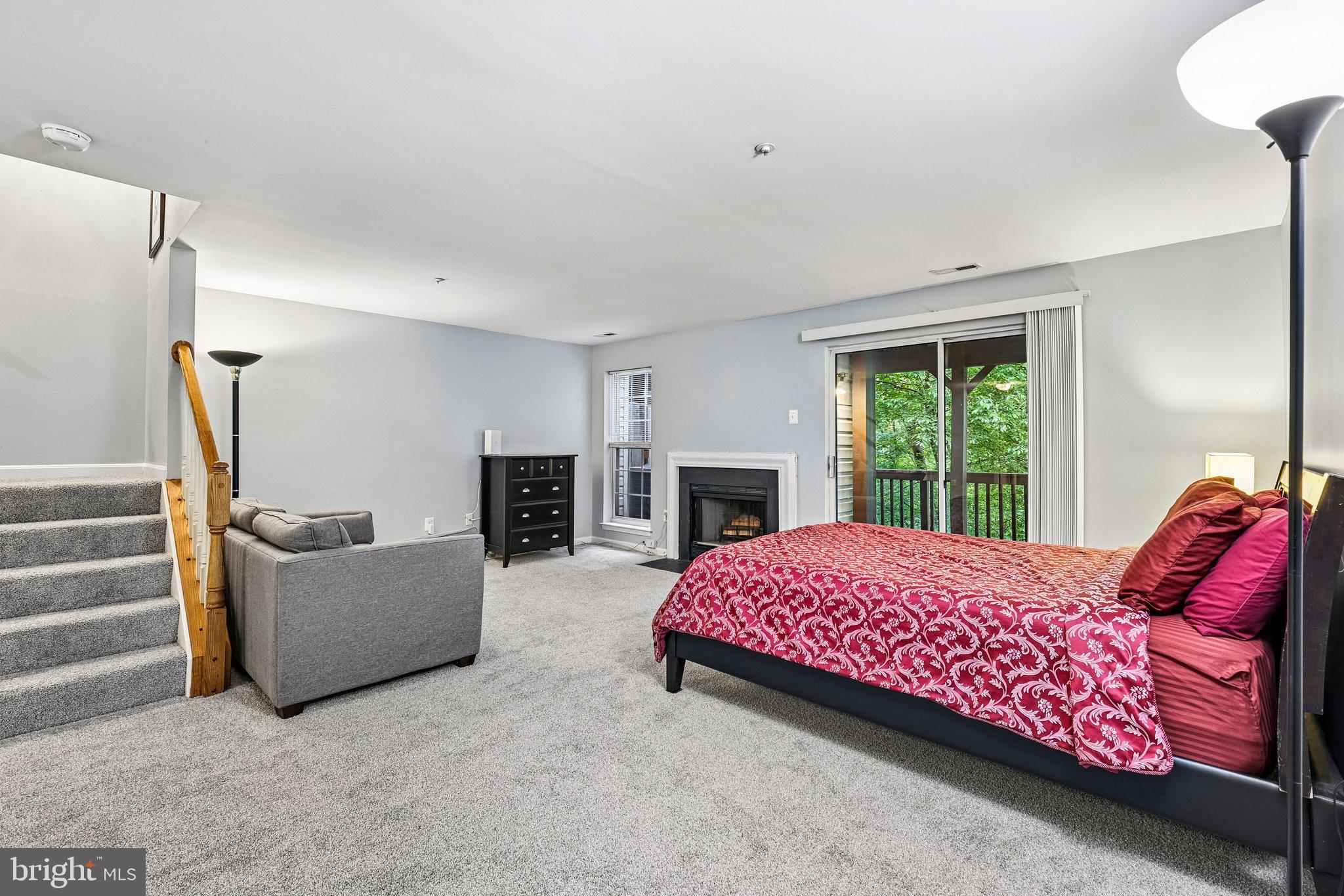 DIAMOND PROPERTY - Residential