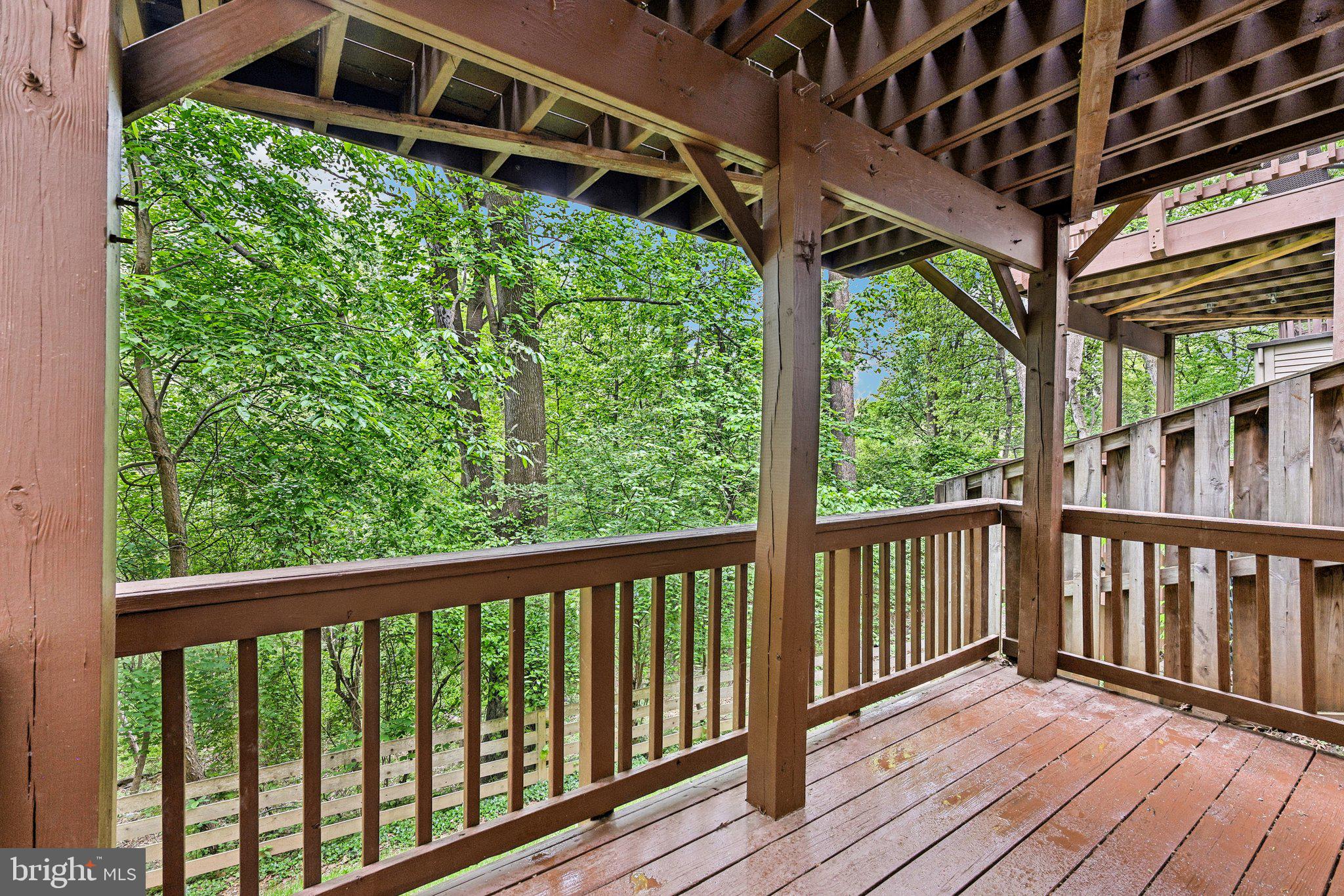 210 TWELVE OAKS DRIVE