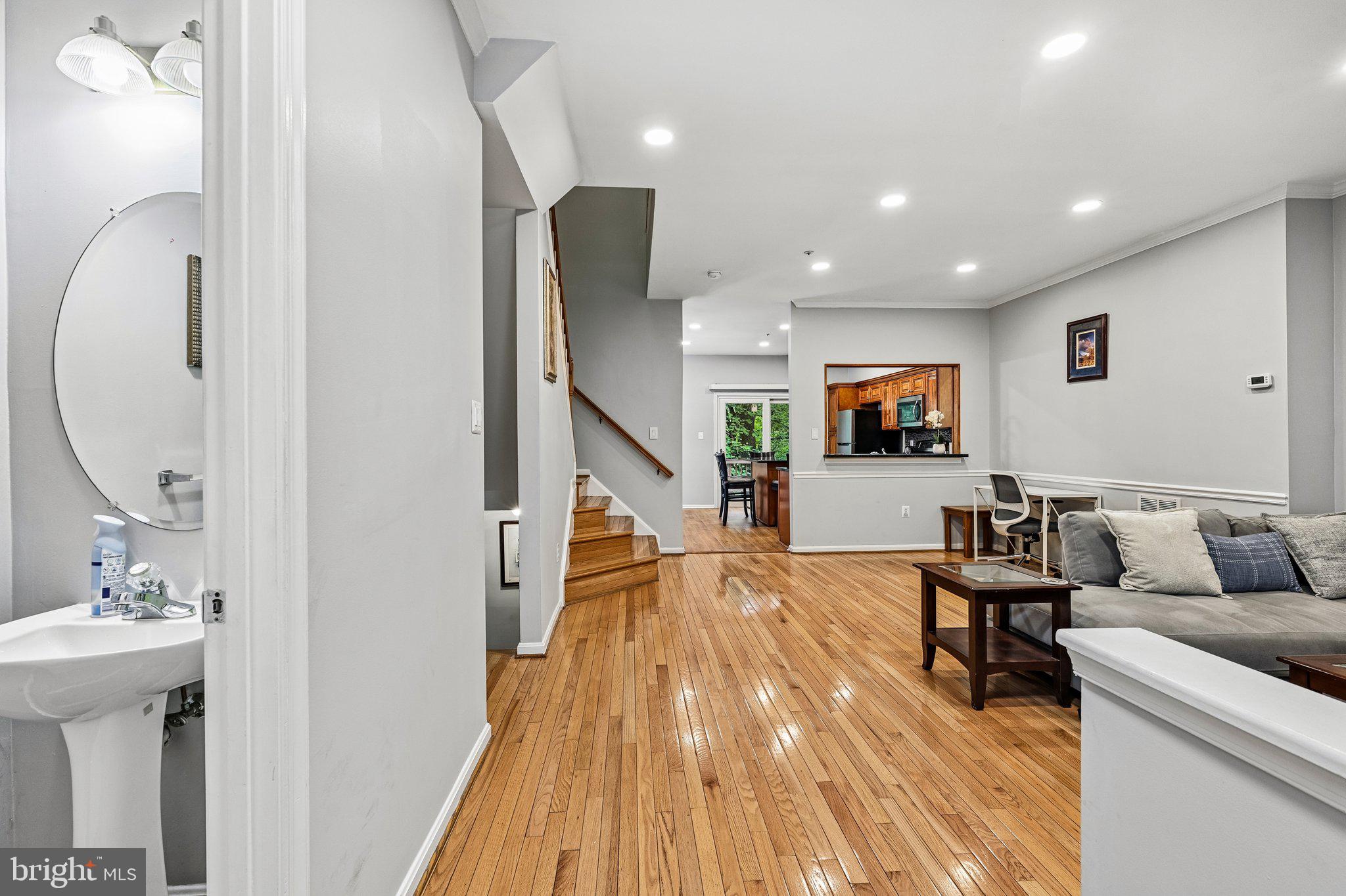 DIAMOND PROPERTY - Residential