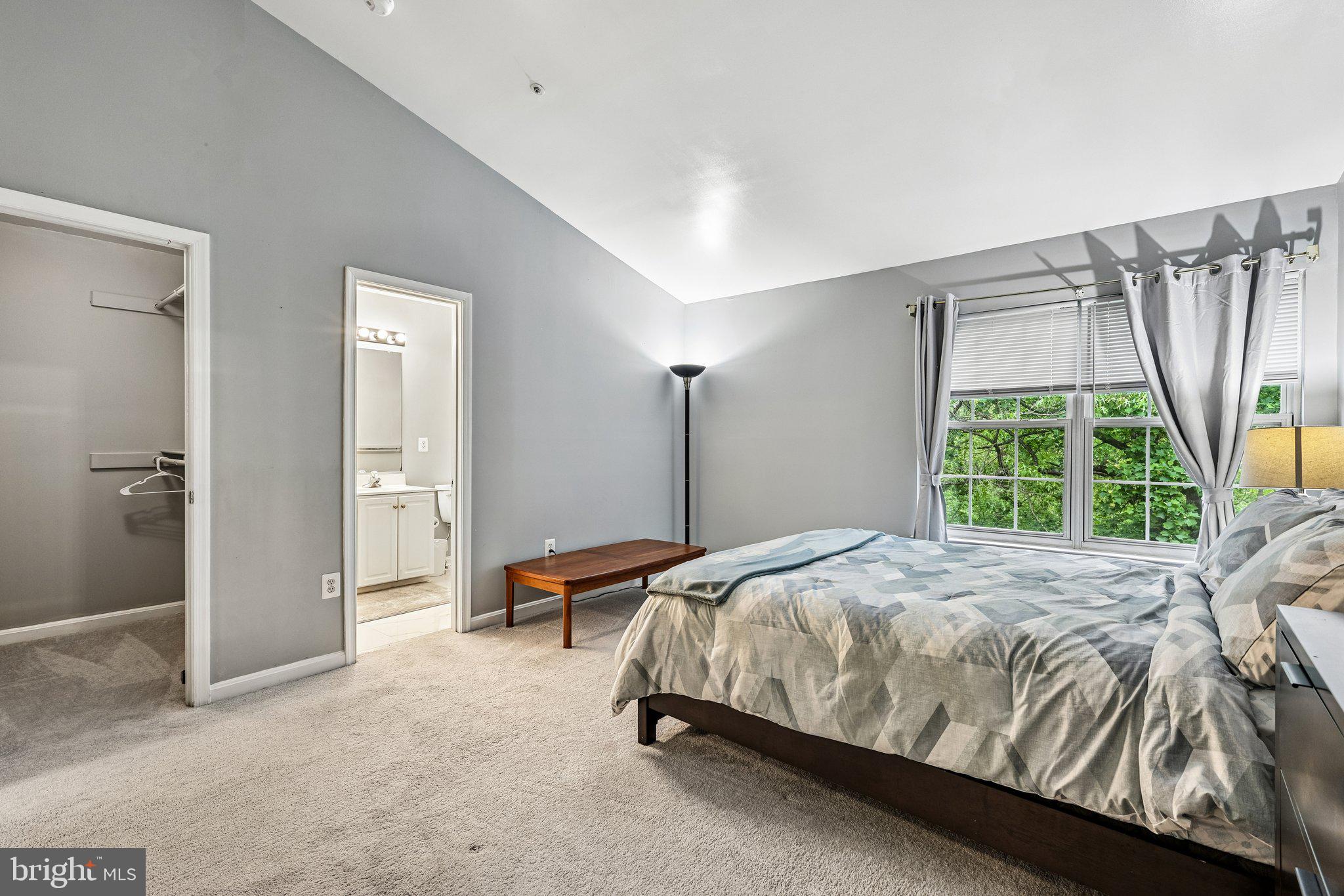 DIAMOND PROPERTY - Residential