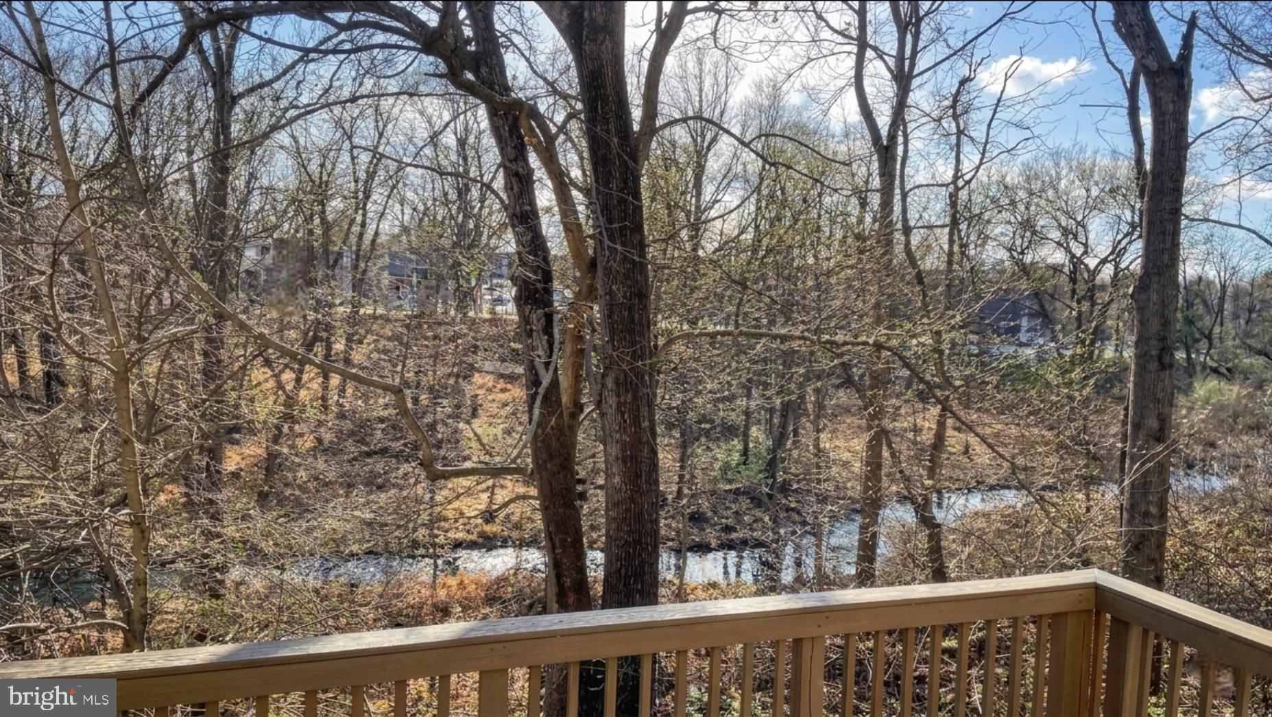 210 TWELVE OAKS DRIVE