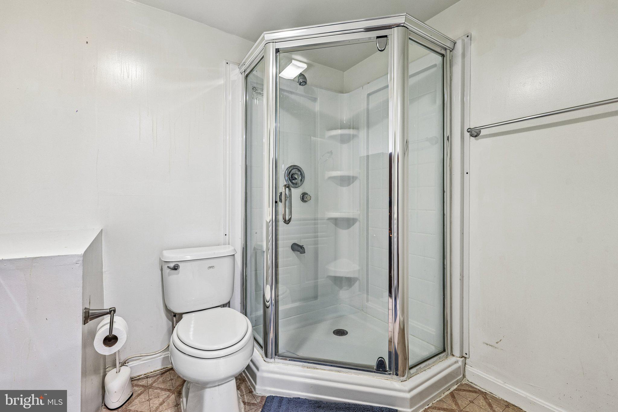 DIAMOND PROPERTY - Residential